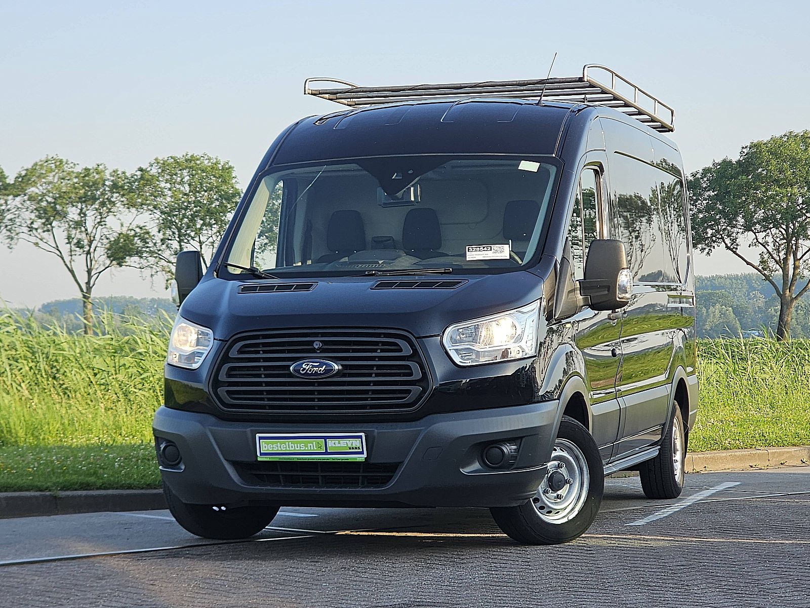 Ford Transit – vooraanzicht