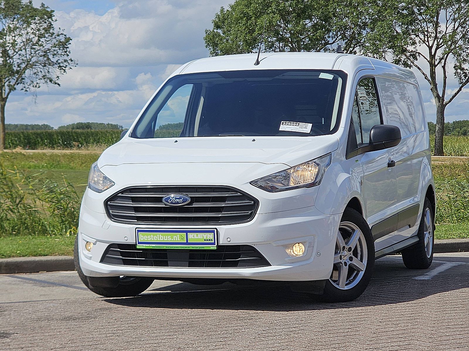 Ford Transit – vooraanzicht