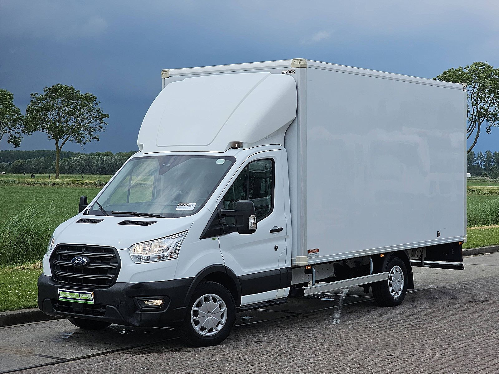 Ford Transit – achteraanzicht