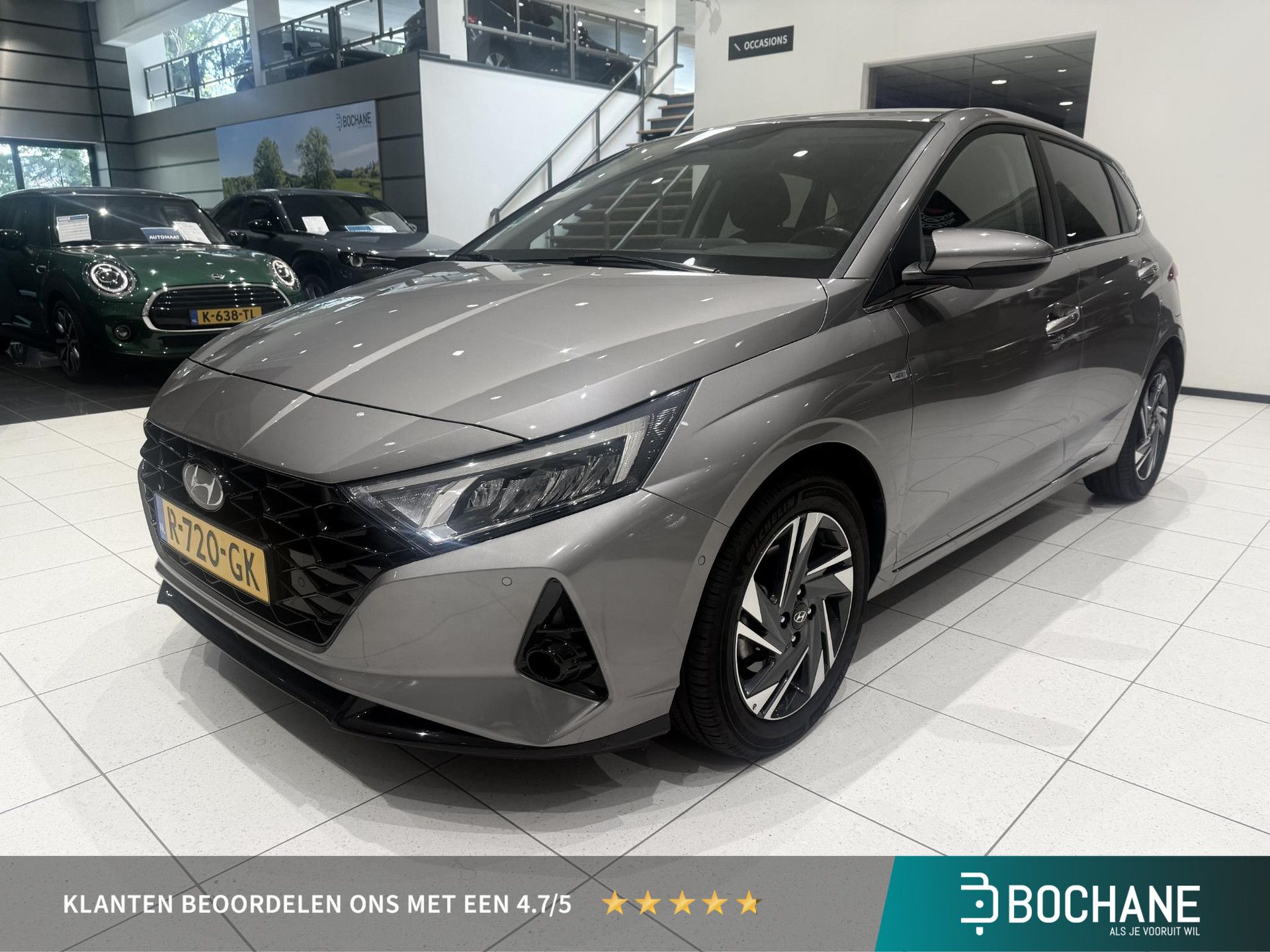 Hyundai i20 met kenteken R-720-GK – vooraanzicht