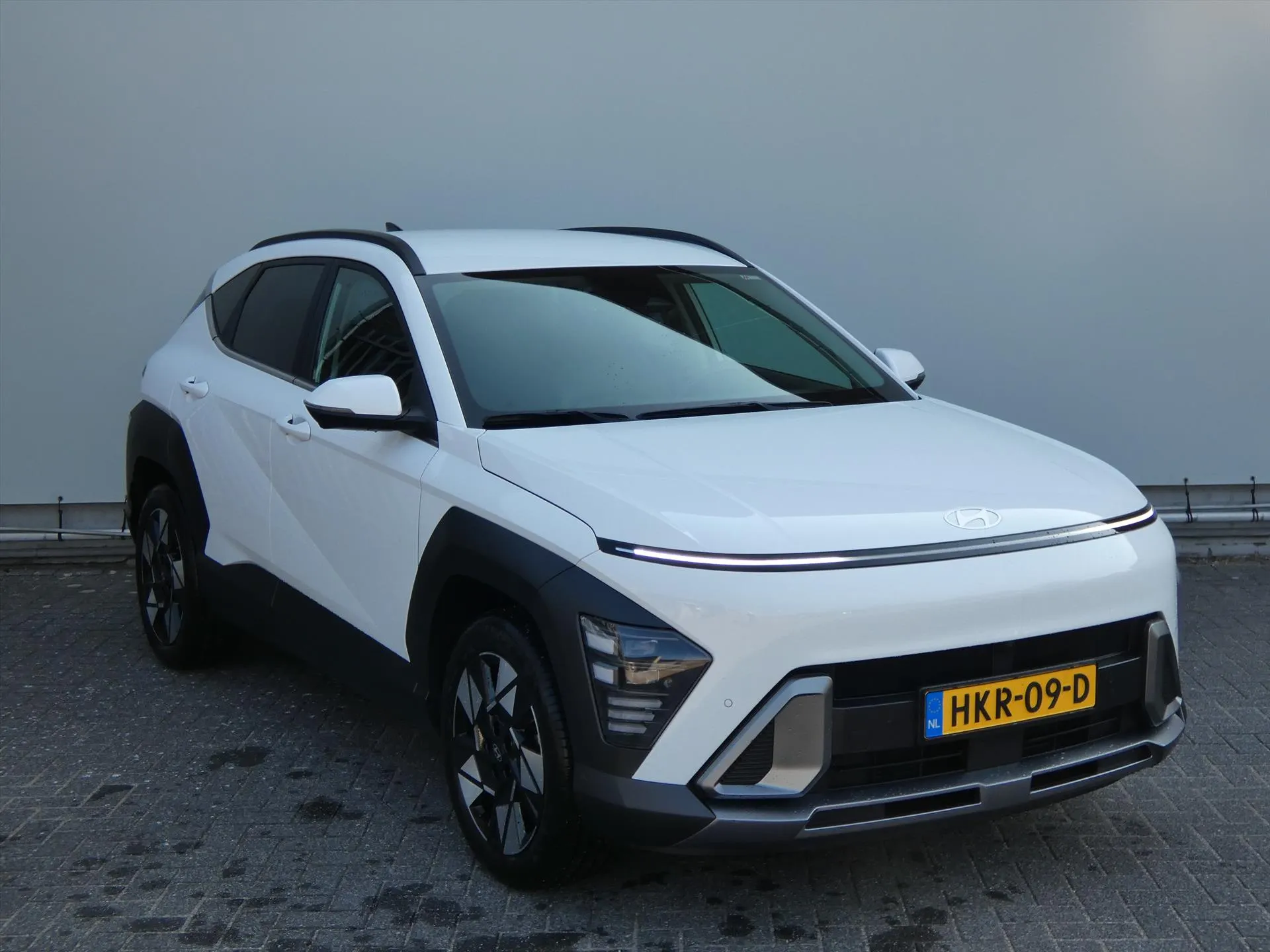 Hyundai Kona met kenteken HKR-09-D – interieur
