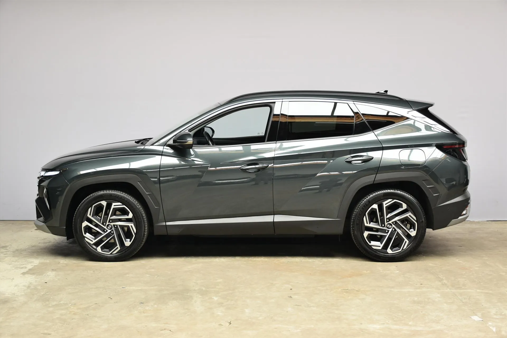 Hyundai Tucson met kenteken HJN-02-Z – interieur