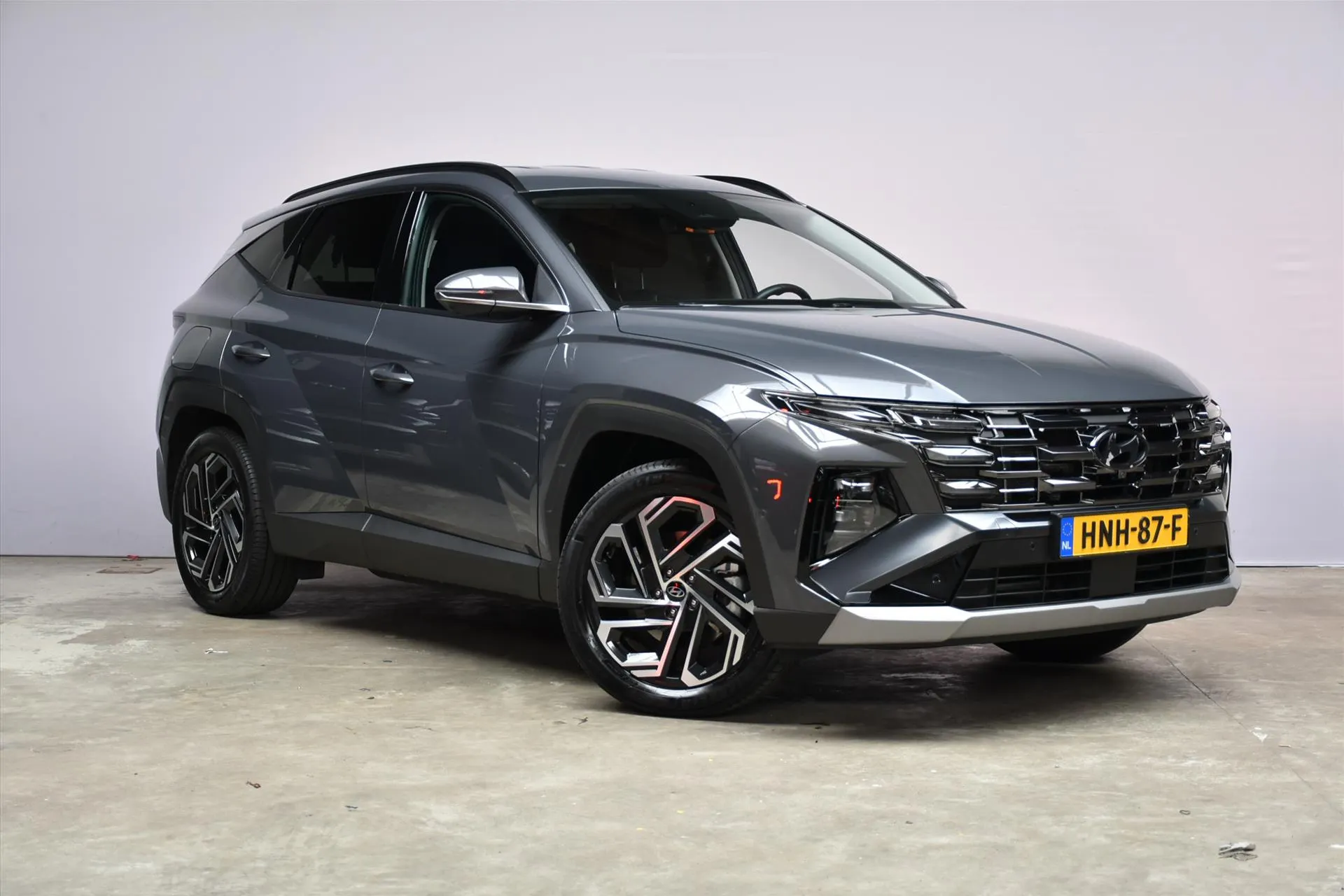 Hyundai Tucson met kenteken HNH-87-F – interieur