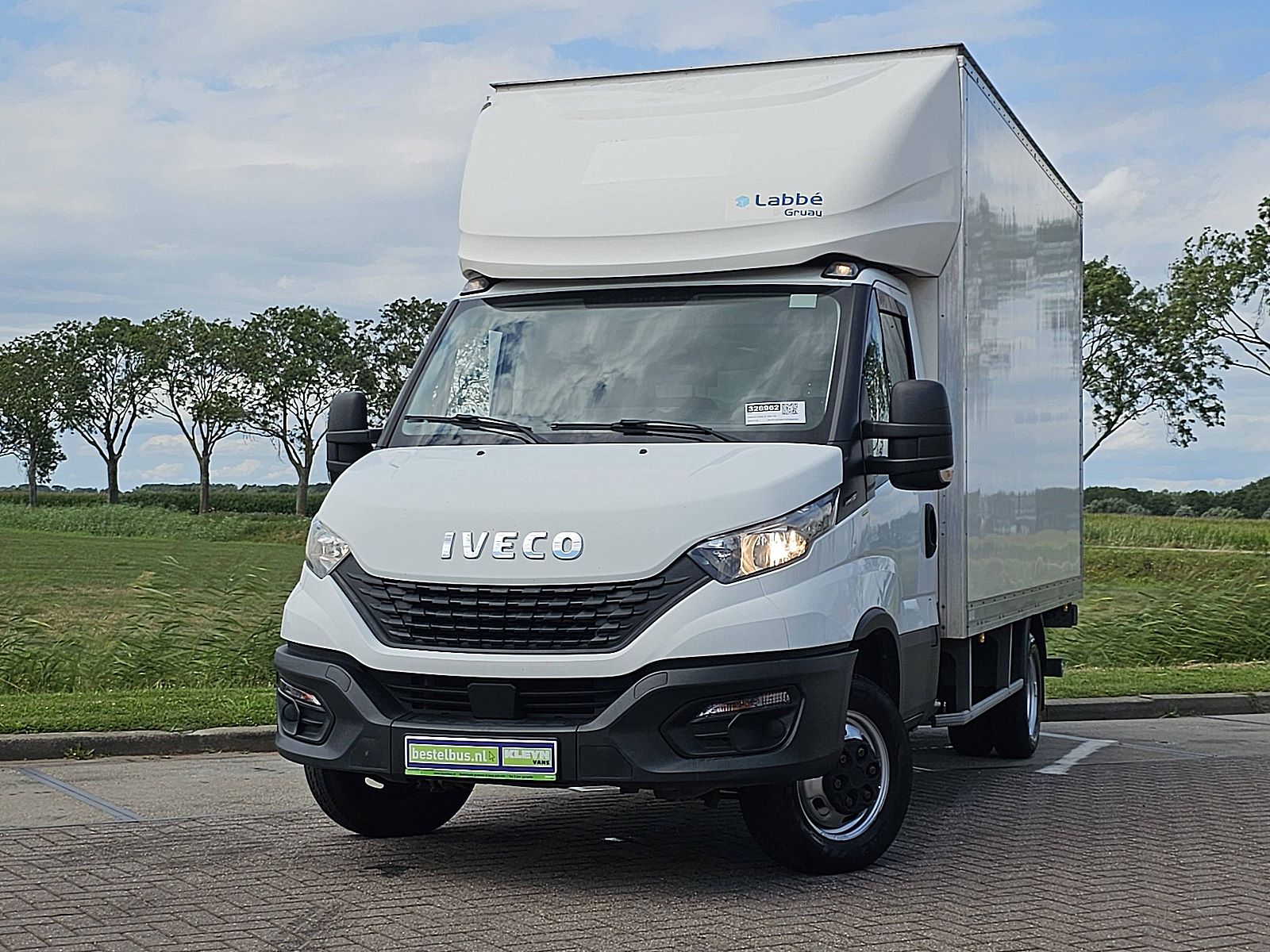Iveco Daily – vooraanzicht