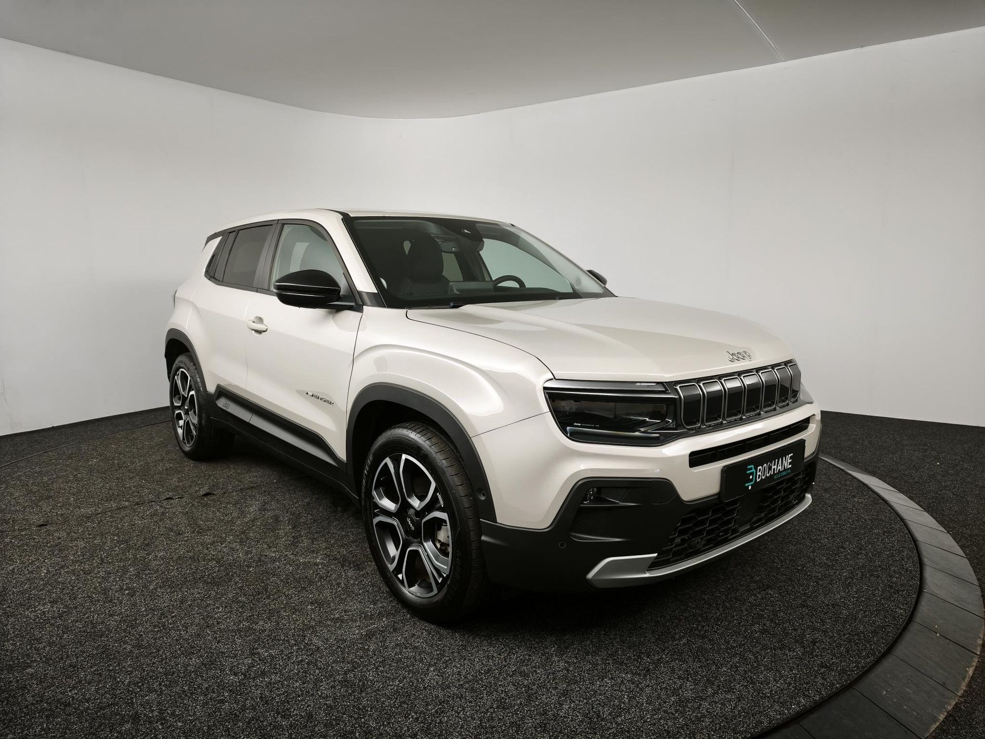 Jeep Avenger met kenteken KPV-40-D – detailfoto