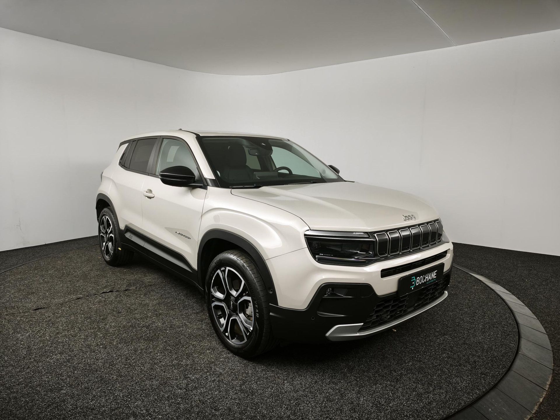 Jeep Avenger met kenteken KPV-41-D – detailfoto