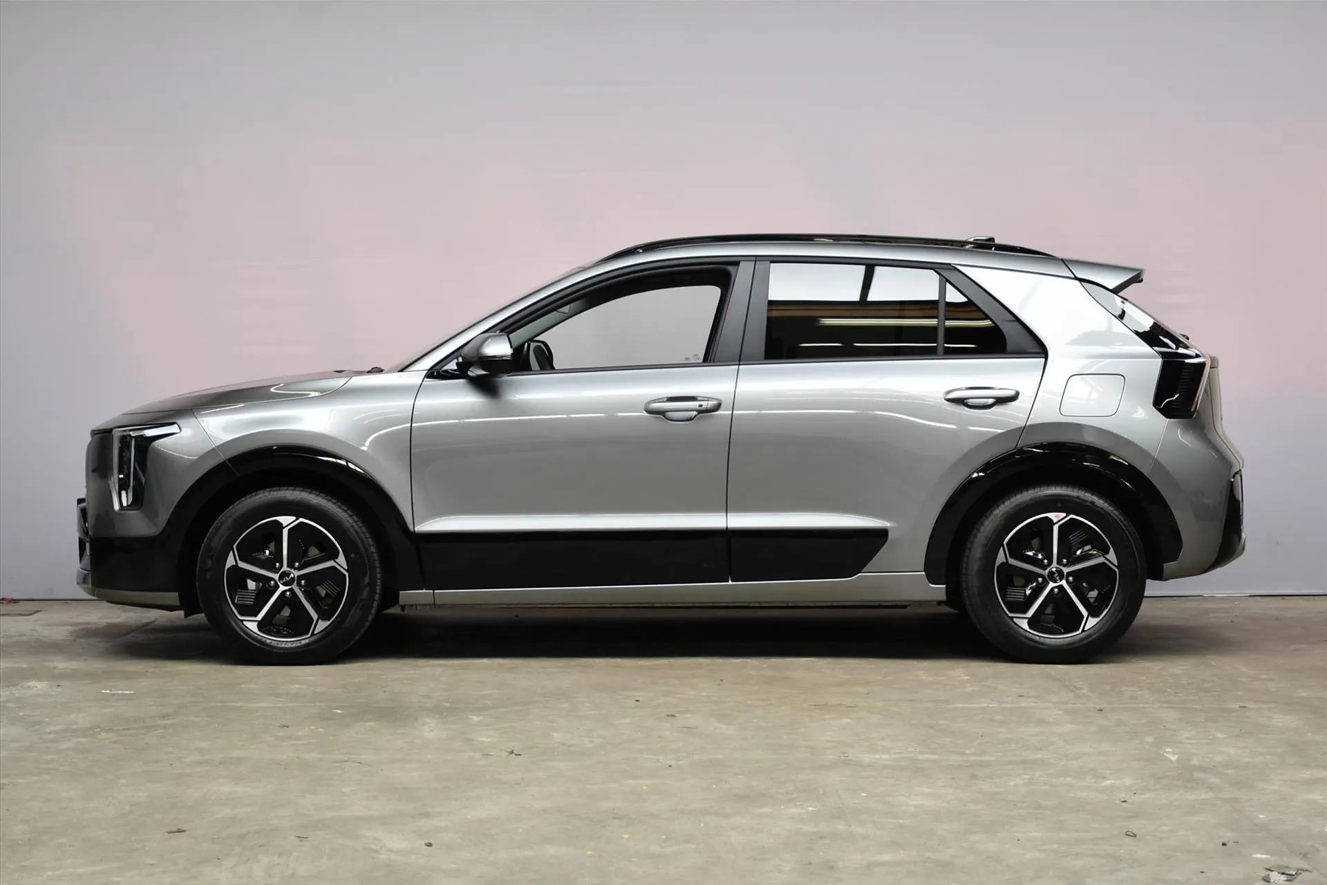 Kia e-Niro met kenteken 78078 – achteraanzicht