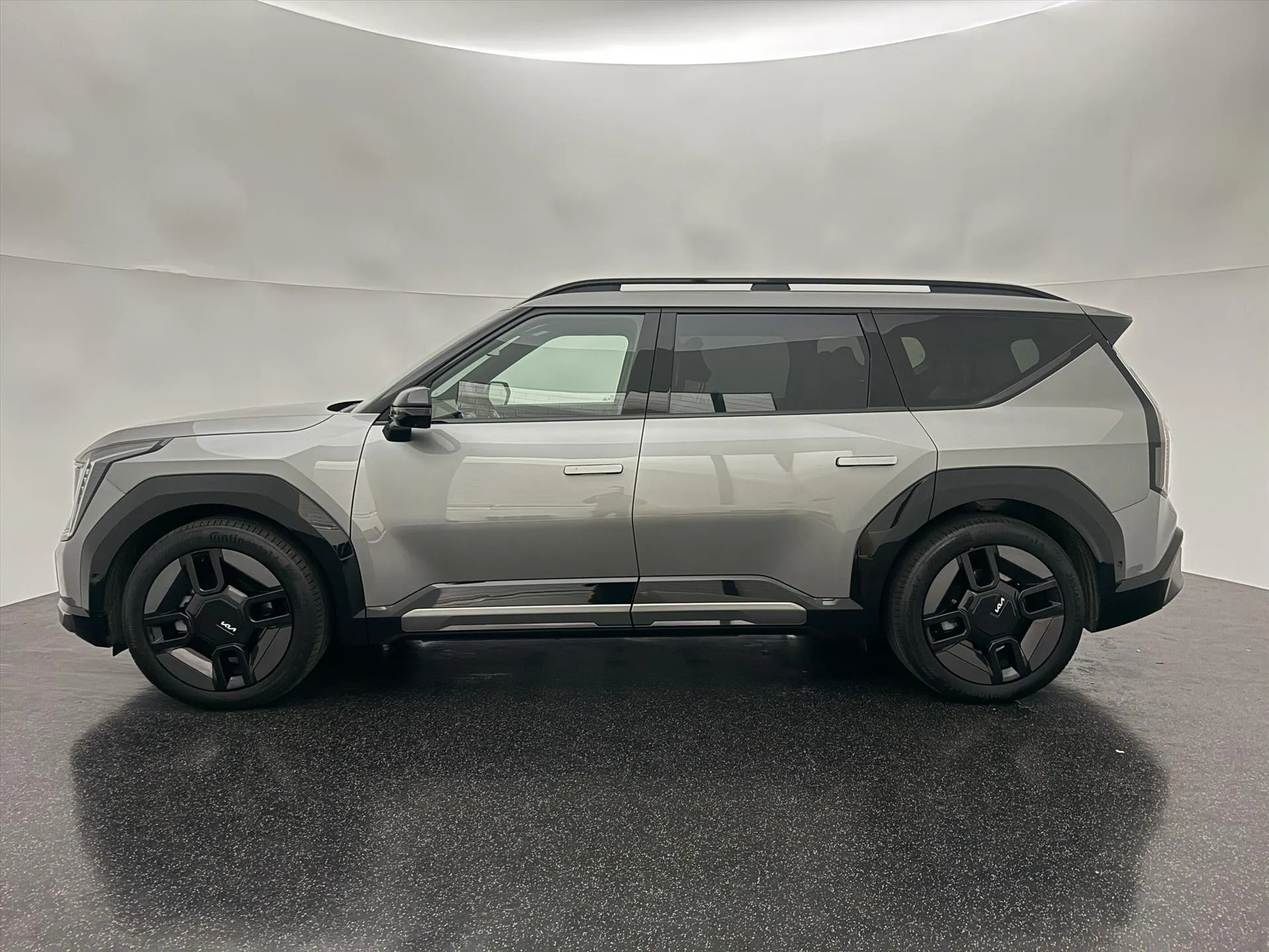 Kia EV9 met kenteken HNH-25-Z – achteraanzicht