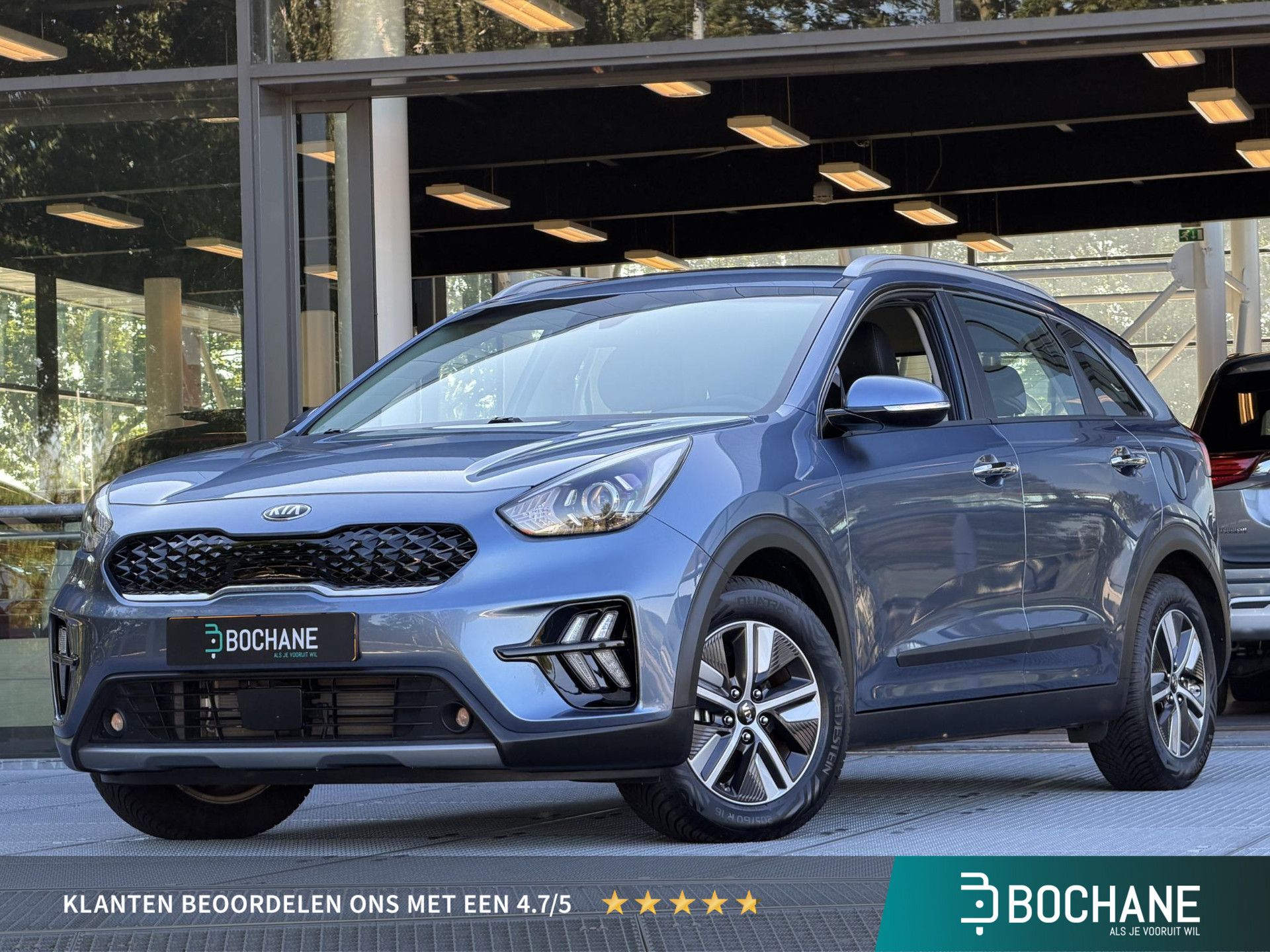 Kia Niro met kenteken J-006-JT – vooraanzicht