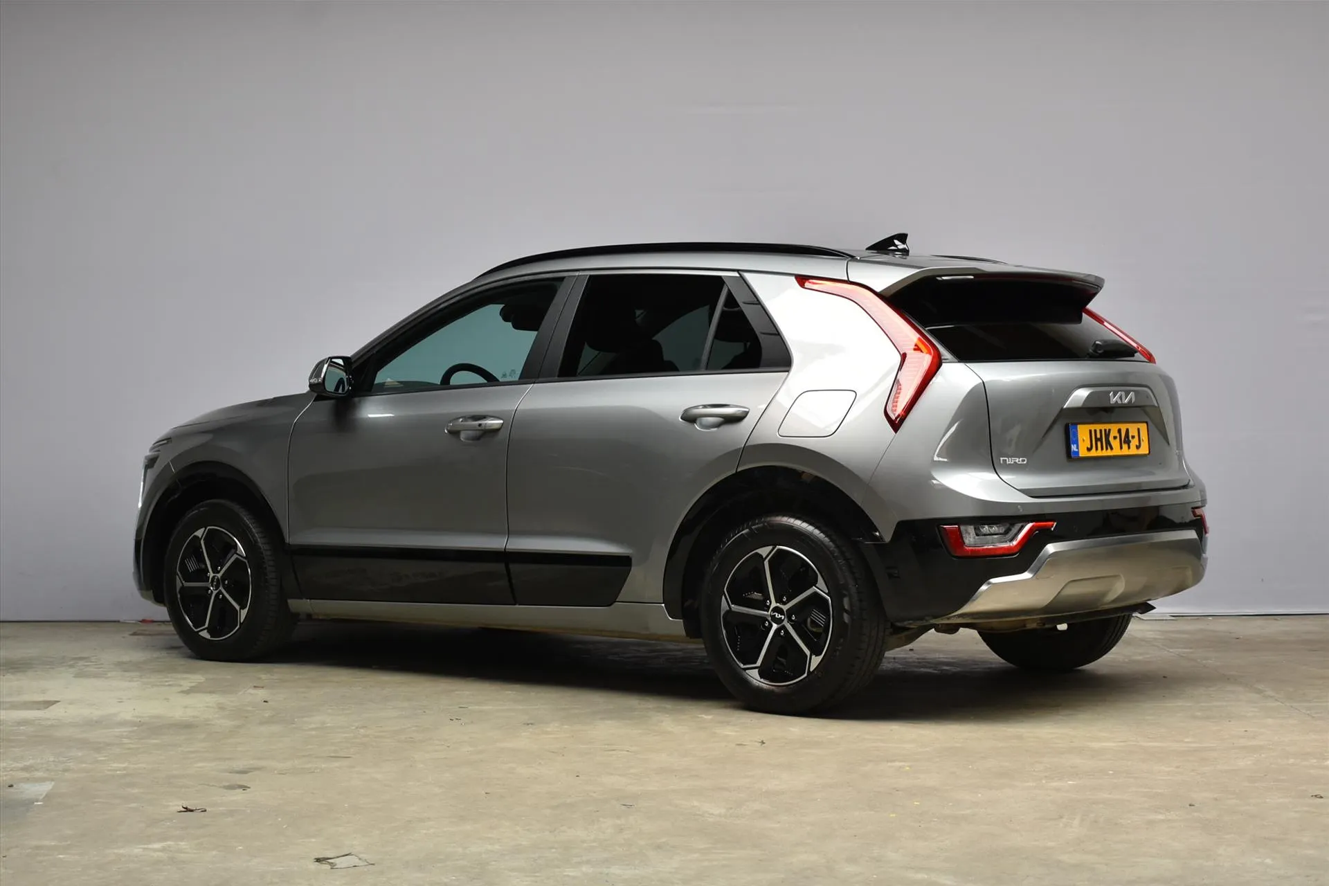 Kia Niro met kenteken JHK-14-J – interieur