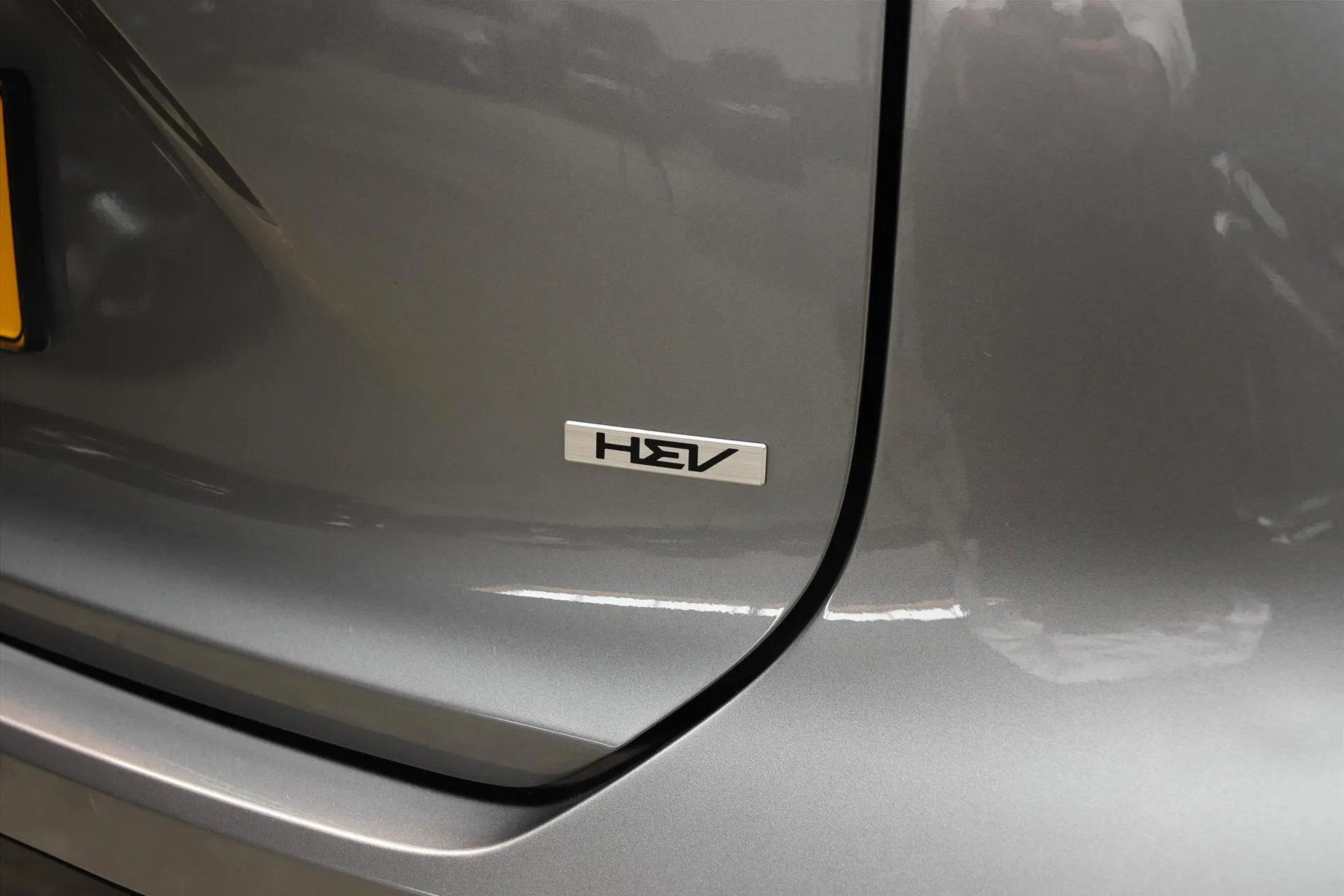 Kia Niro met kenteken JHK-14-J – detailfoto