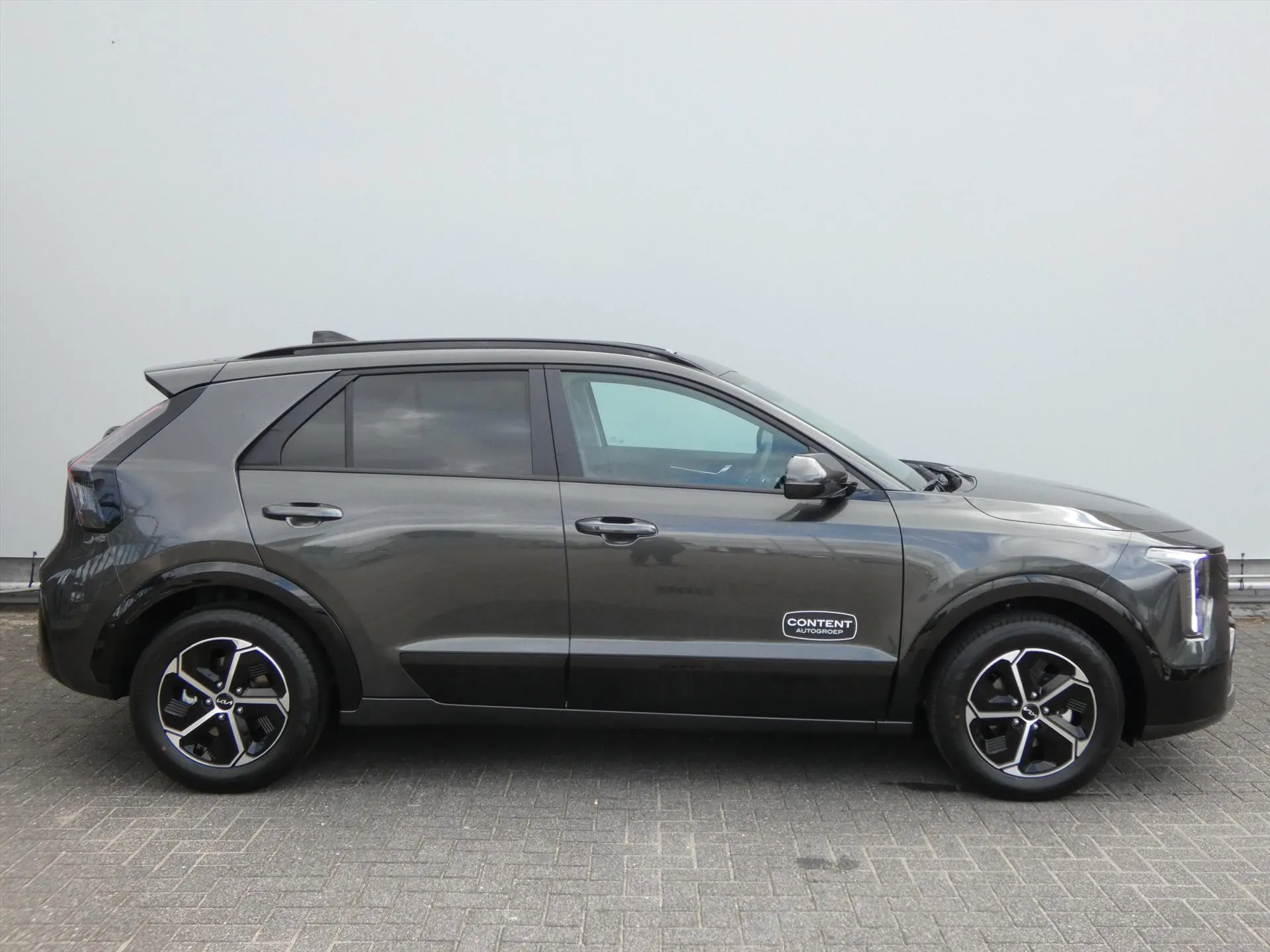 Kia Niro met kenteken KPV-55-X – dashboard
