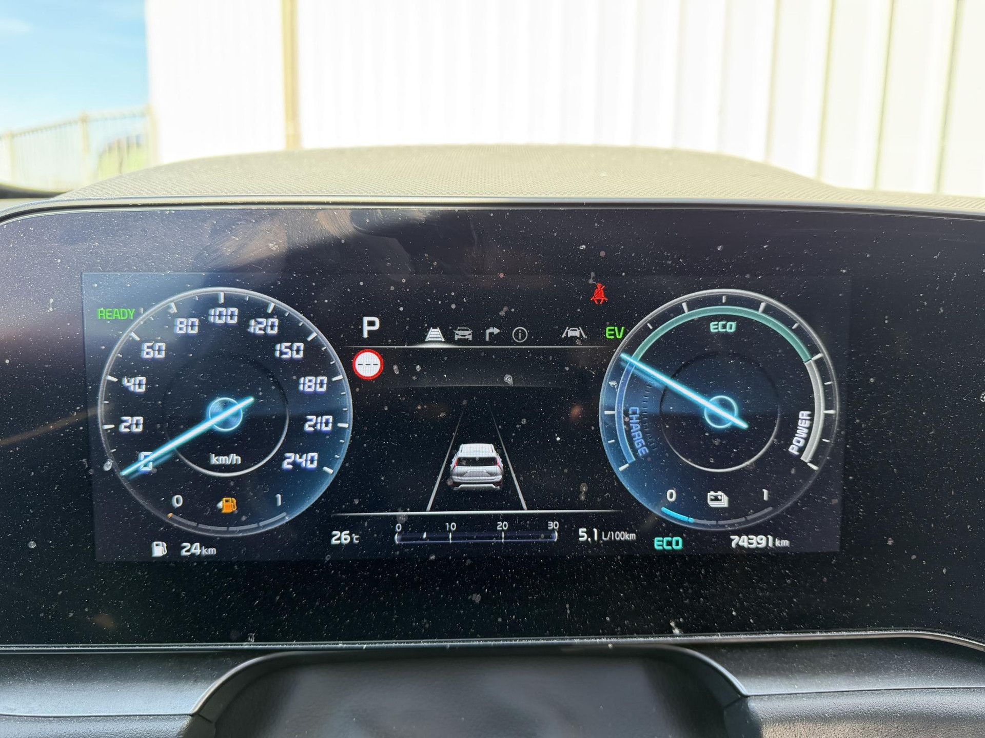 Kia Niro met kenteken S-218-ZV – dashboard