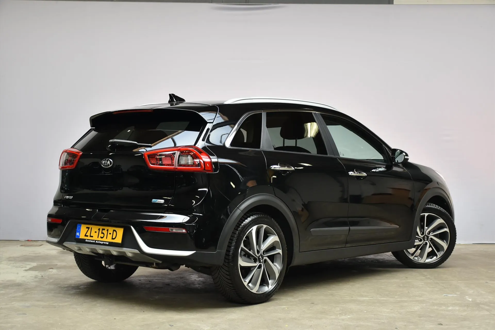 Kia Niro met kenteken ZL-151-D – detailfoto