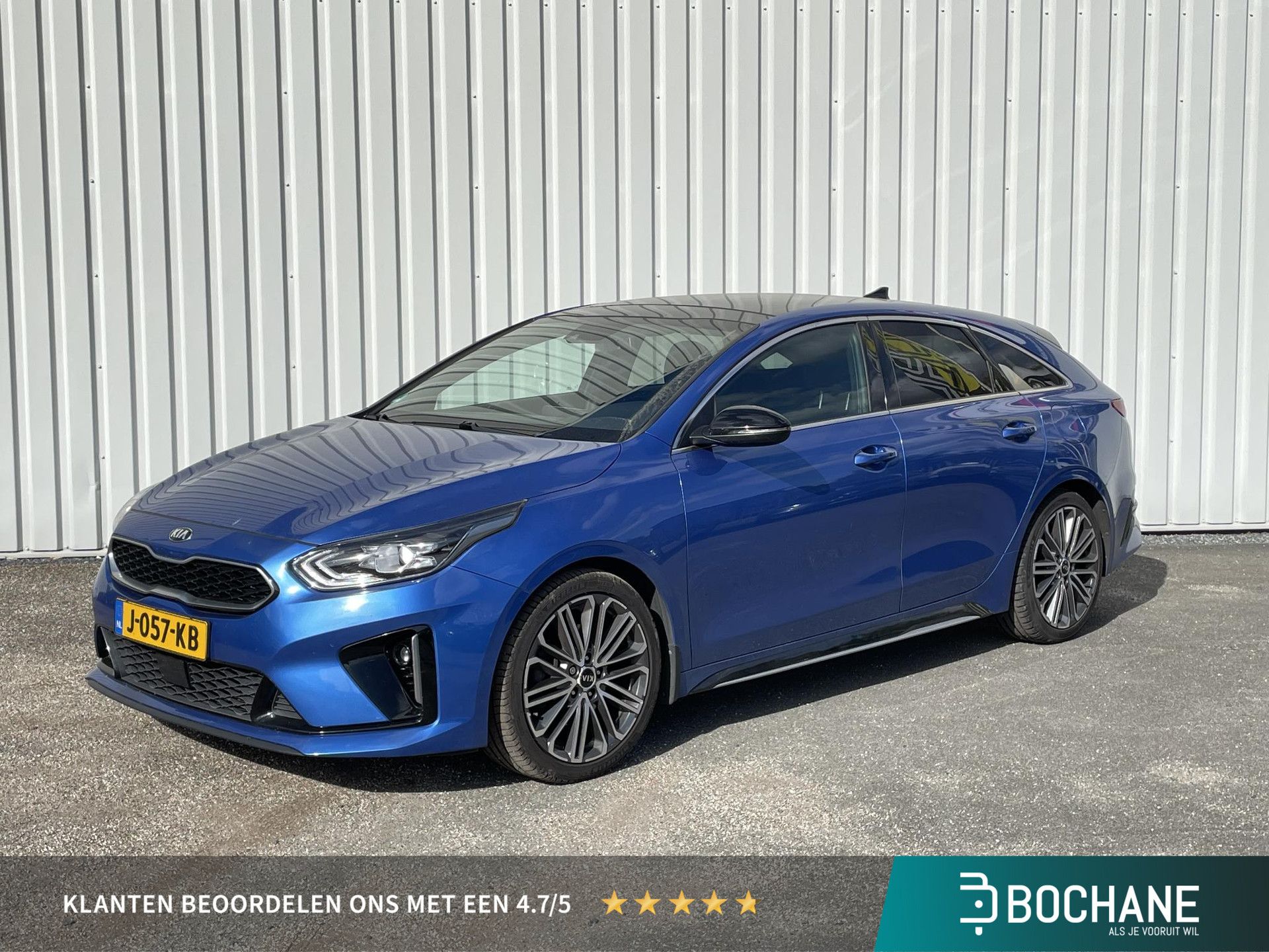 Kia ProCeed met kenteken J-057-KB – vooraanzicht