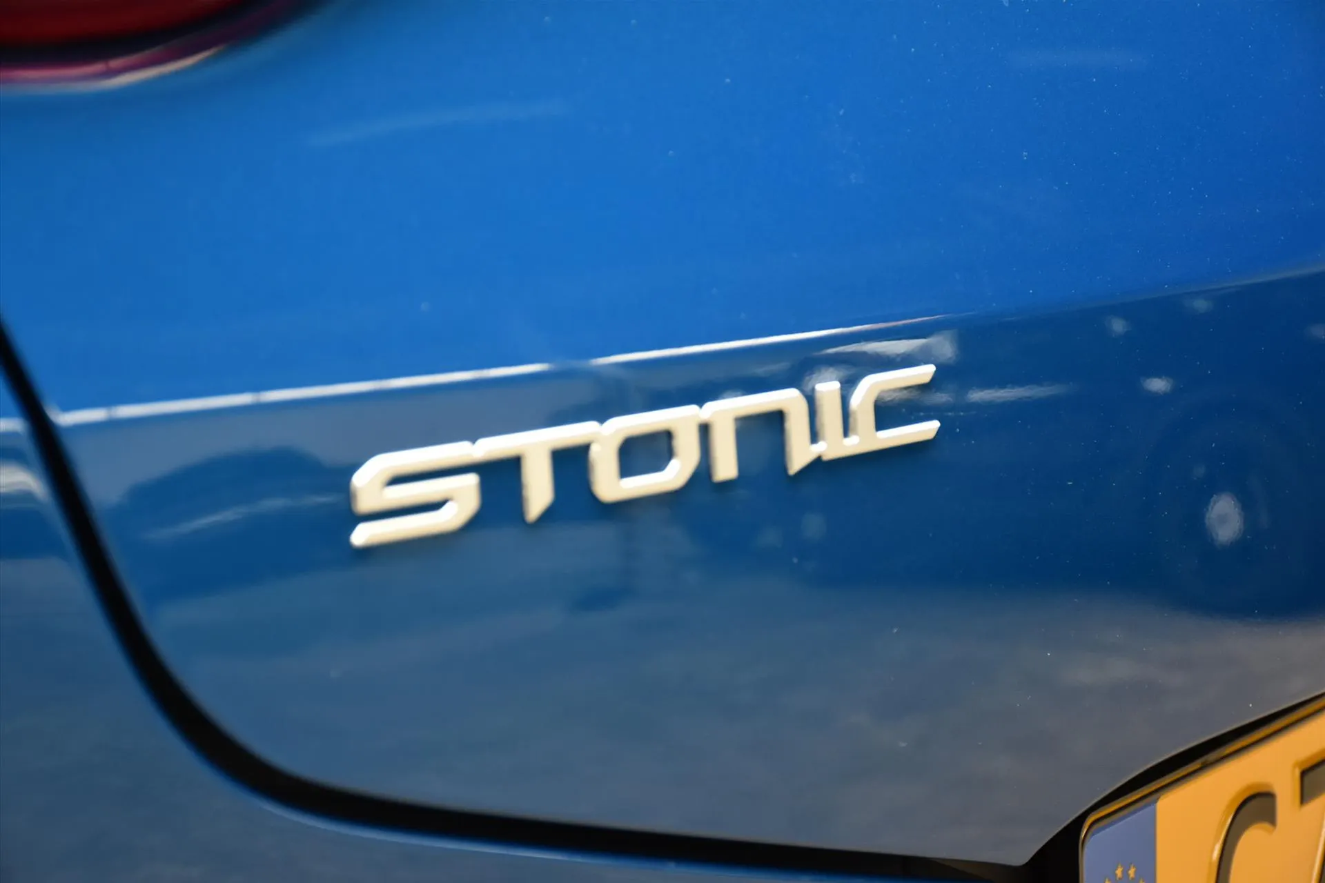 Kia Stonic met kenteken GZN-03-G – dashboard