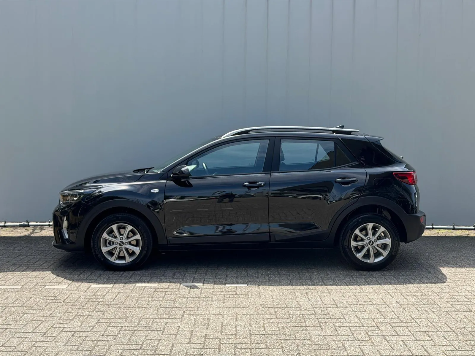 Kia Stonic met kenteken JHK-41-J – interieur