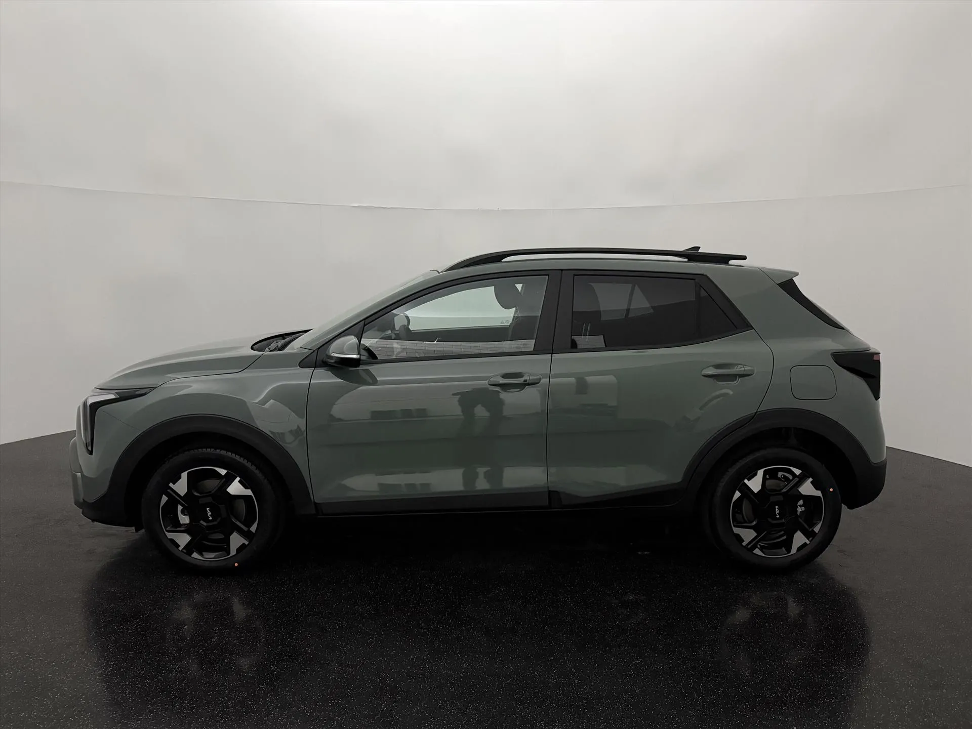 Kia Stonic met kenteken JXP-65-P – achteraanzicht