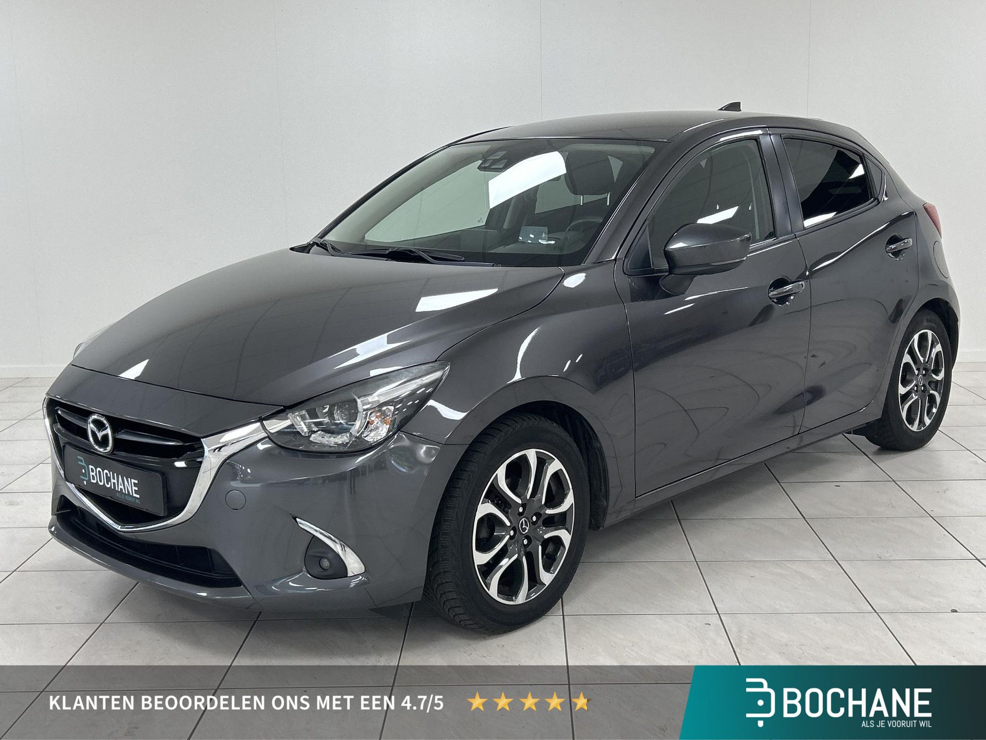 Mazda 2 met kenteken SZ-485-Z – vooraanzicht