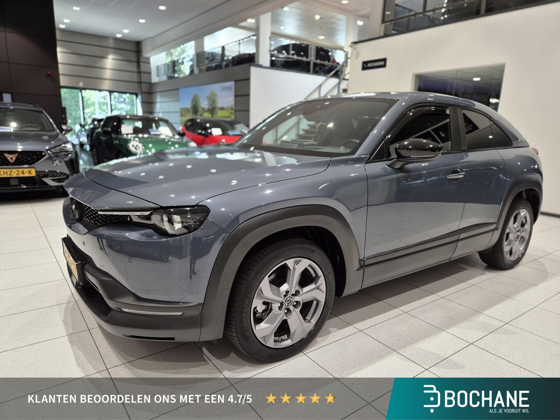 Mazda MX-30 met kenteken Z-296-RP – vooraanzicht