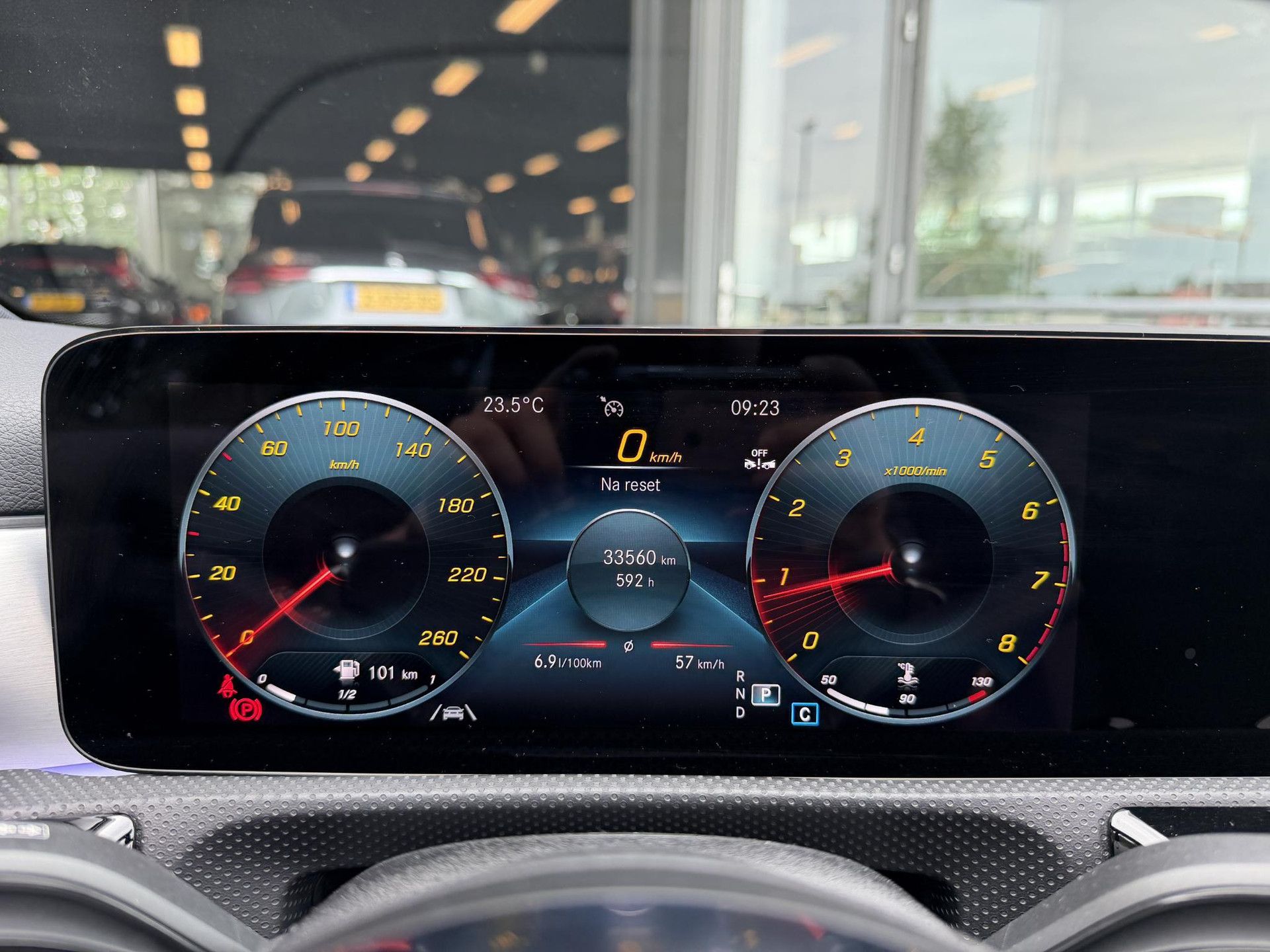 Mercedes-Benz A-Klasse met kenteken S-109-GG – dashboard