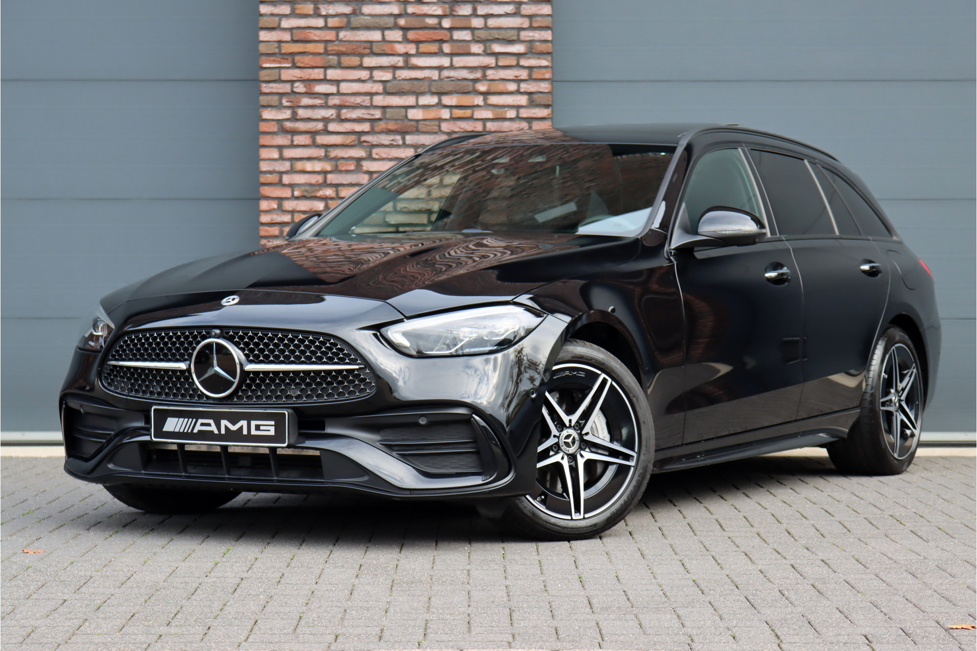 Mercedes-Benz C-Klasse – vooraanzicht