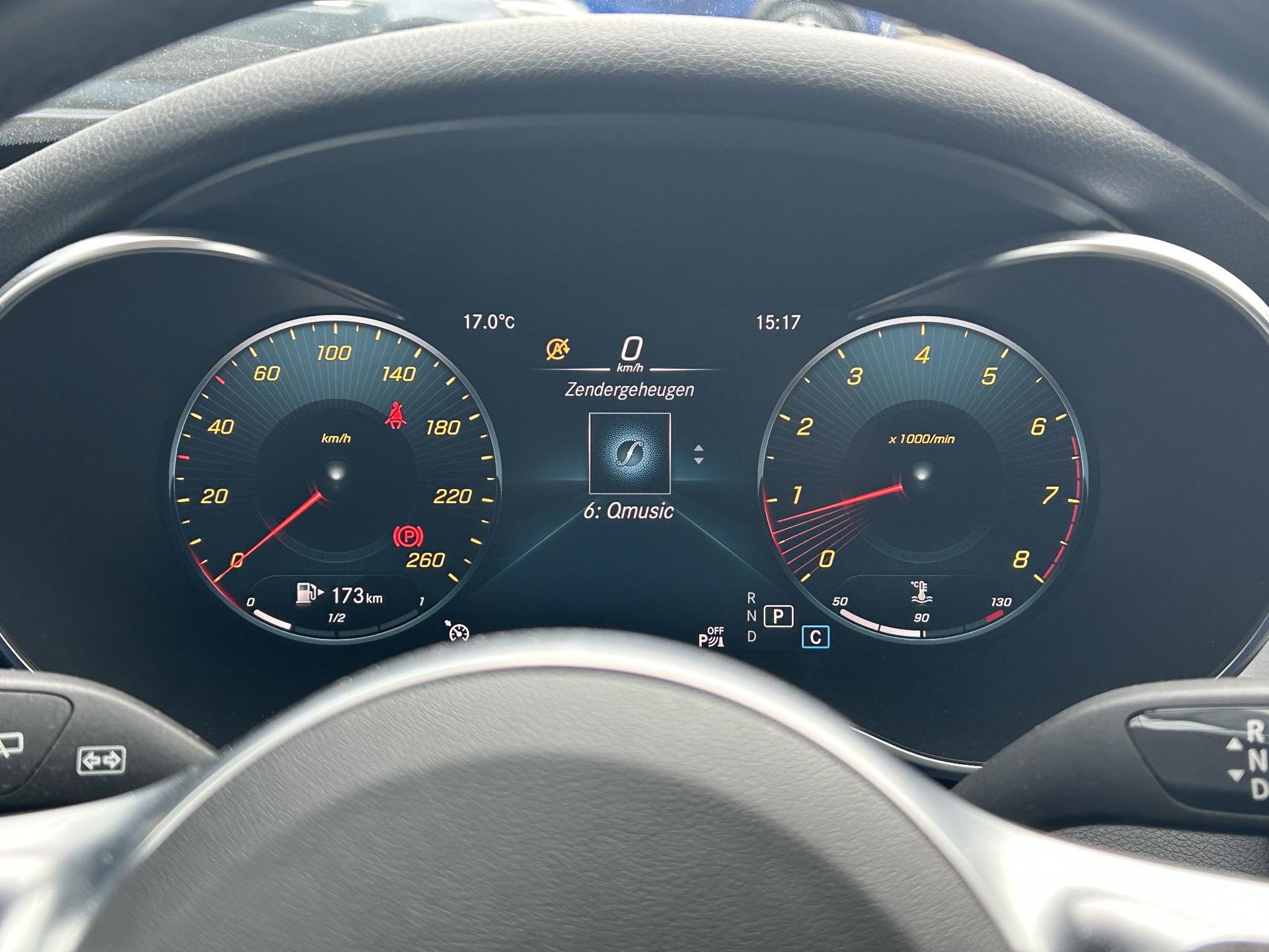 Mercedes-Benz C-Klasse met kenteken G-728-VH – dashboard