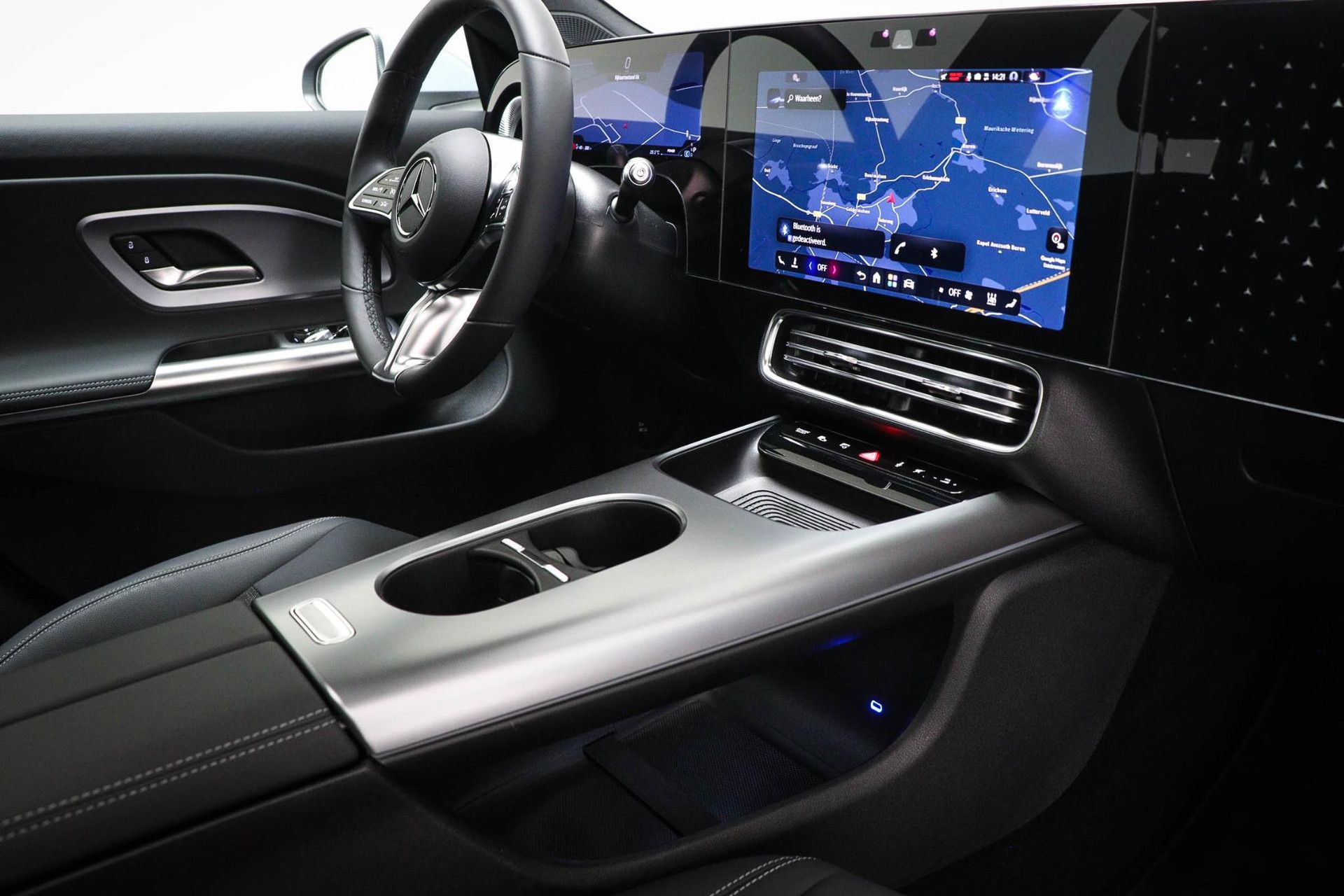 Mercedes-Benz CLA met kenteken KGB-29-G – dashboard