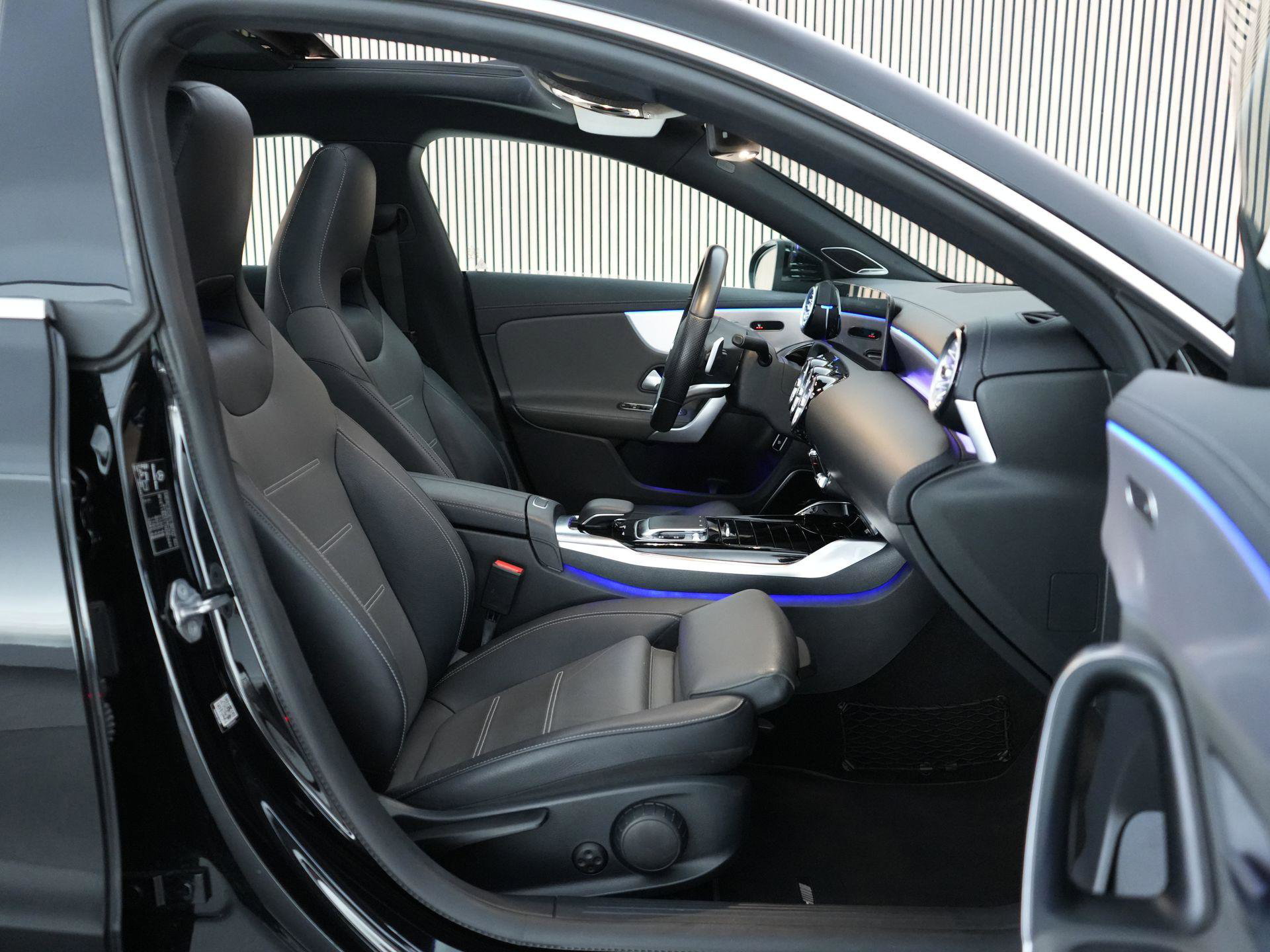 Mercedes-Benz CLA met kenteken L-208-BD – detailfoto