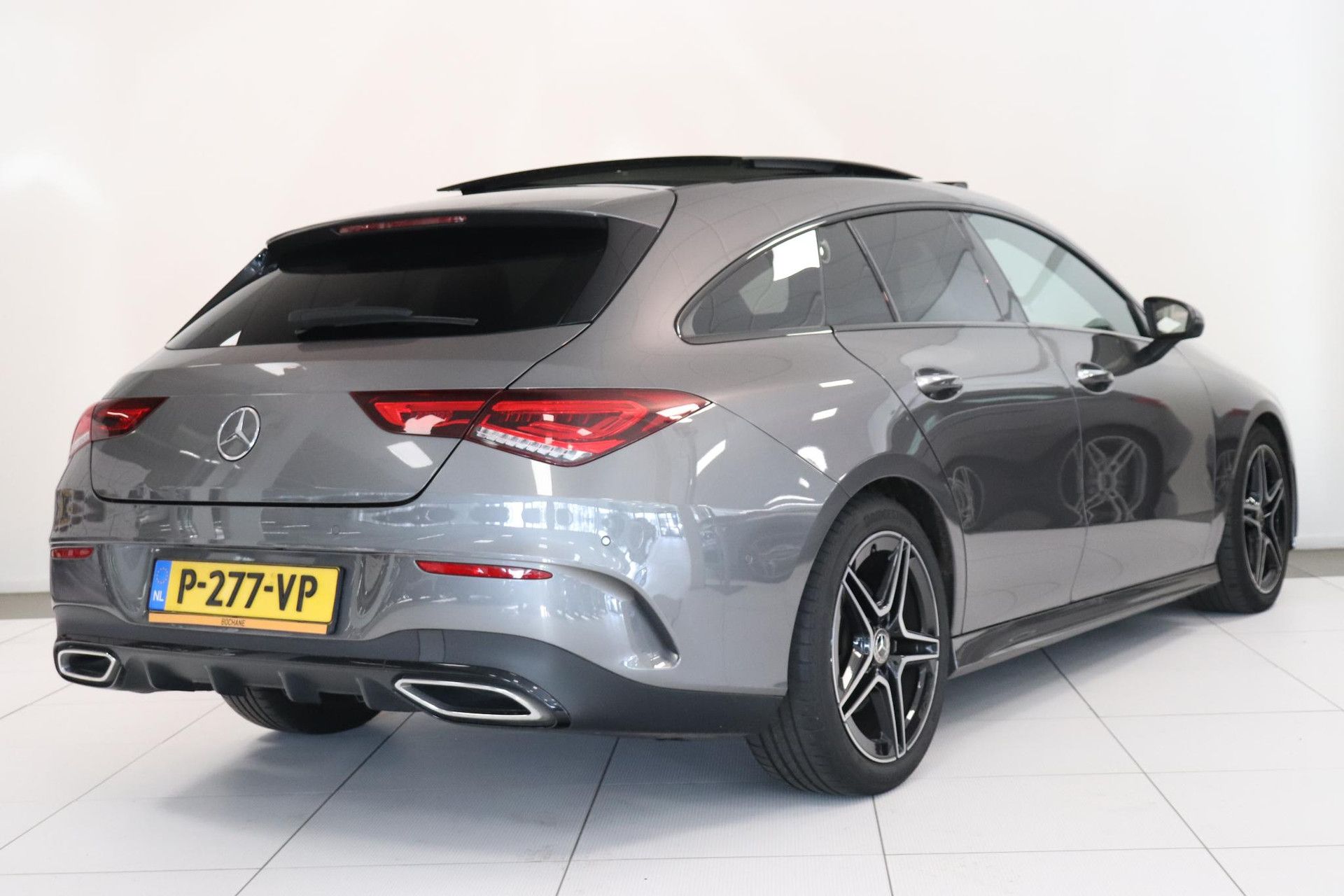 Mercedes-Benz CLA met kenteken P-277-VP – achteraanzicht