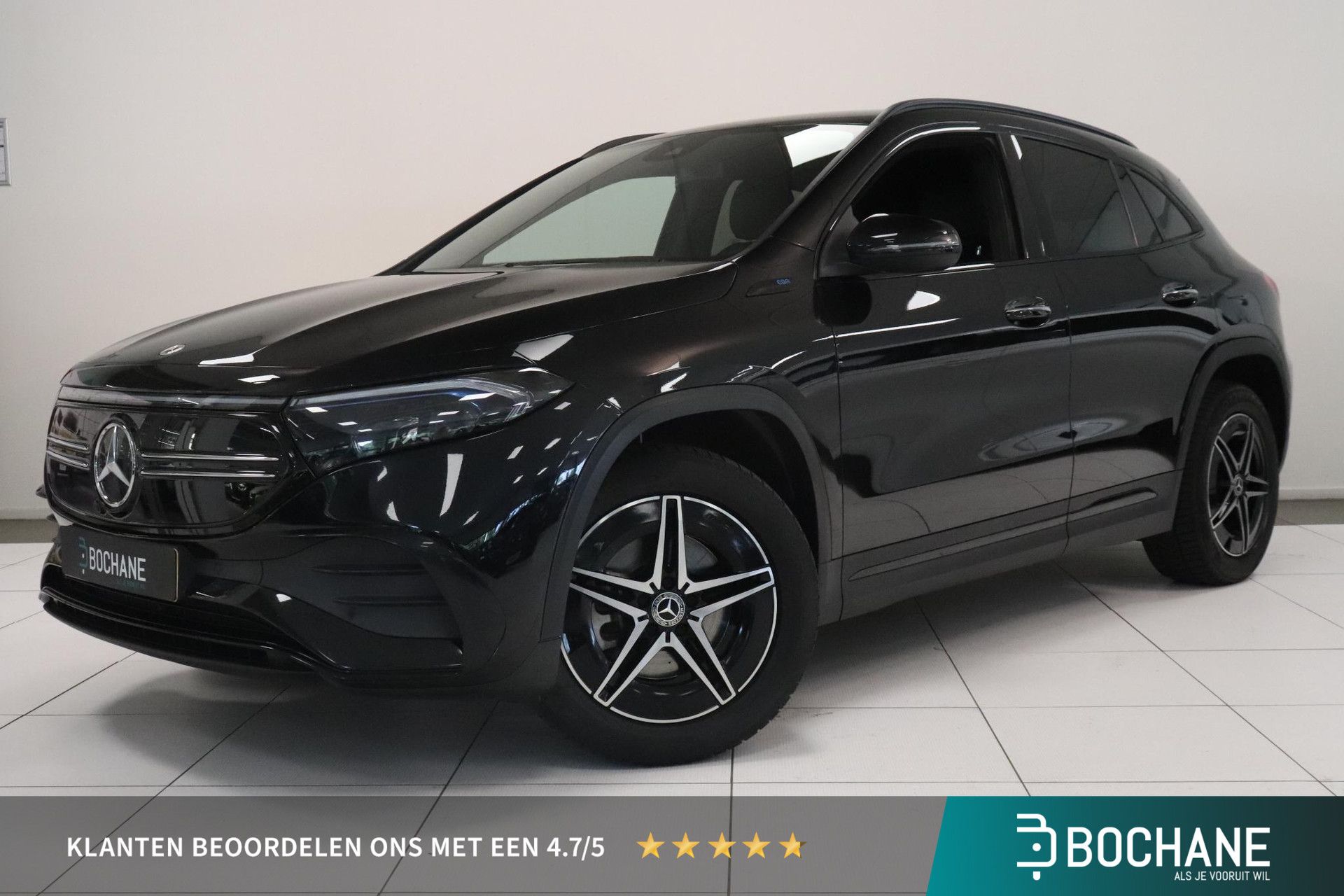 Mercedes-Benz EQA met kenteken P-242-BZ – vooraanzicht