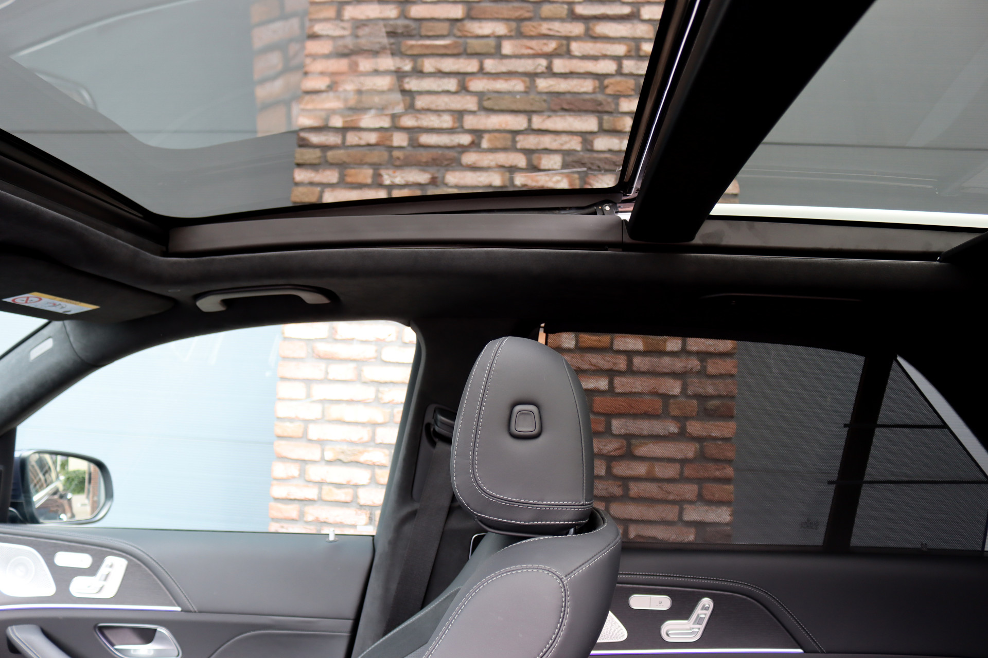 Mercedes-Benz GLE – dashboard