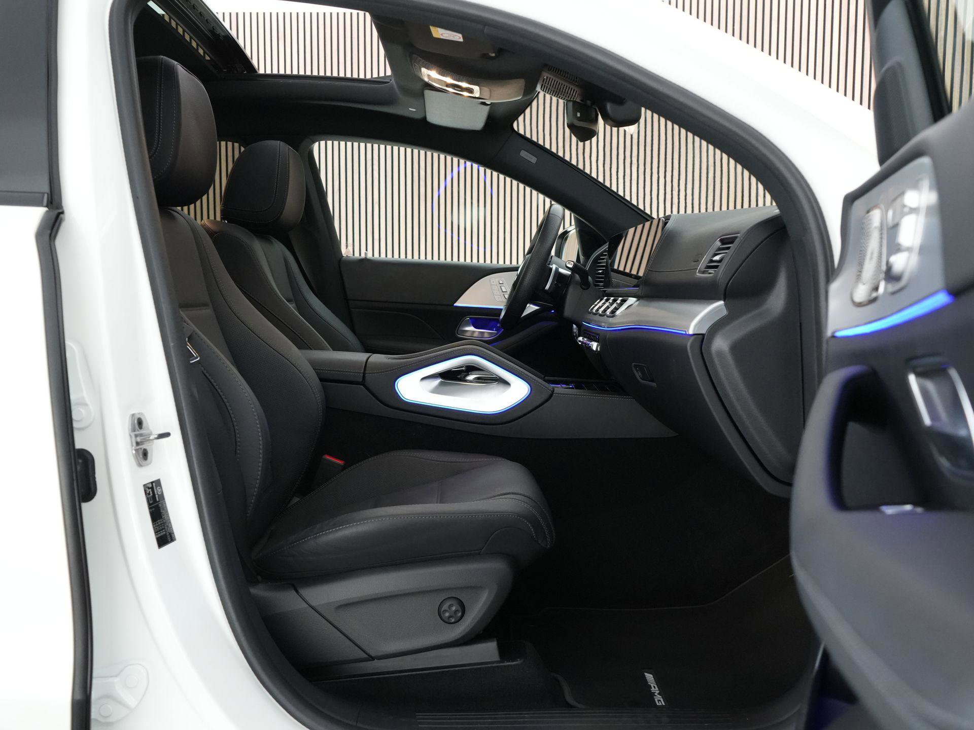 Mercedes-Benz GLE – dashboard