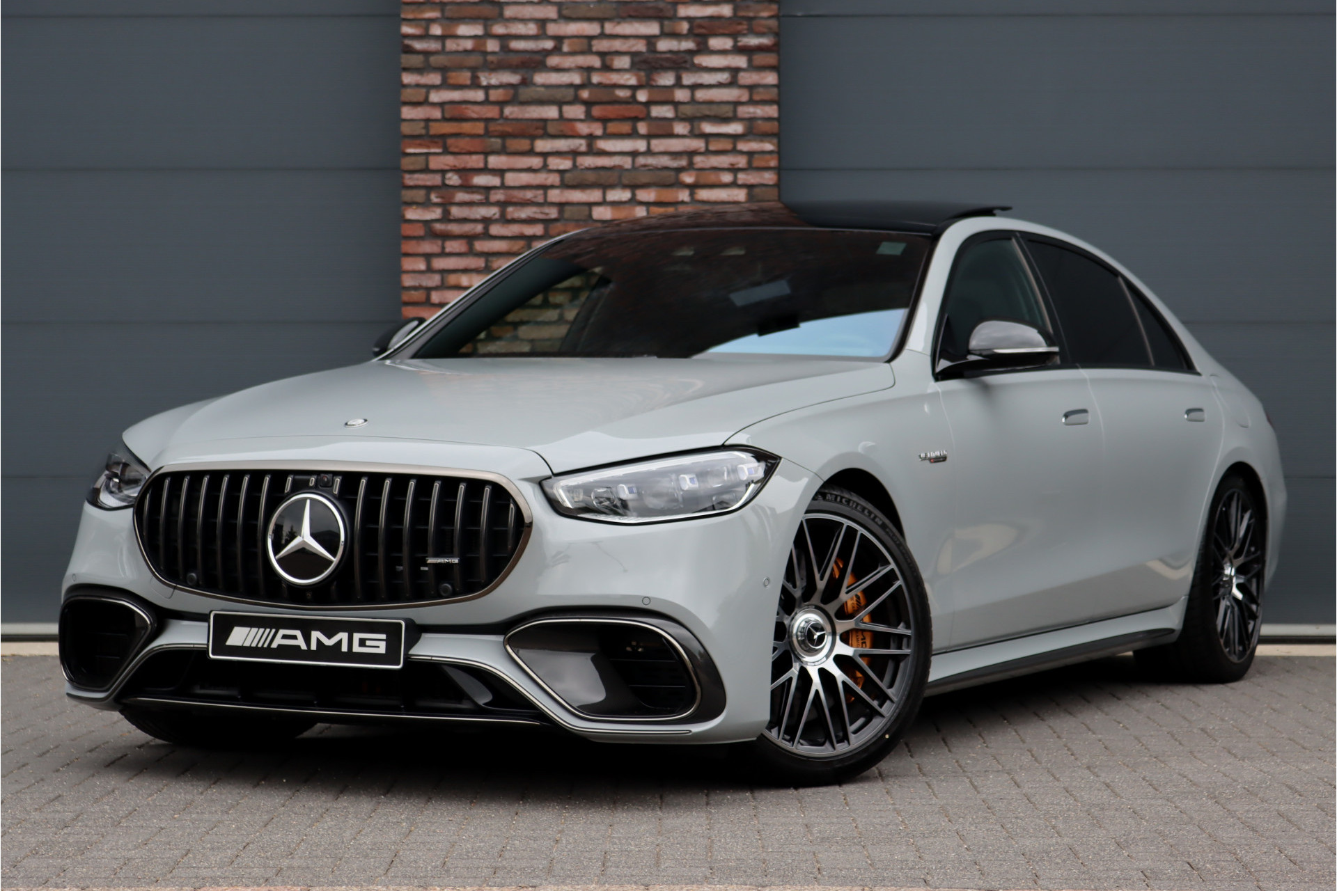Mercedes-Benz S-Klasse – vooraanzicht
