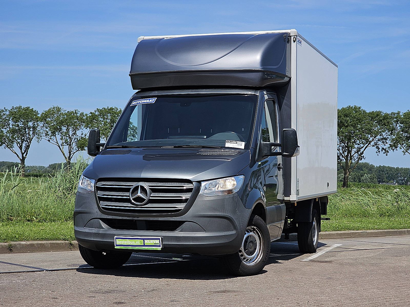Mercedes-Benz Sprinter – vooraanzicht