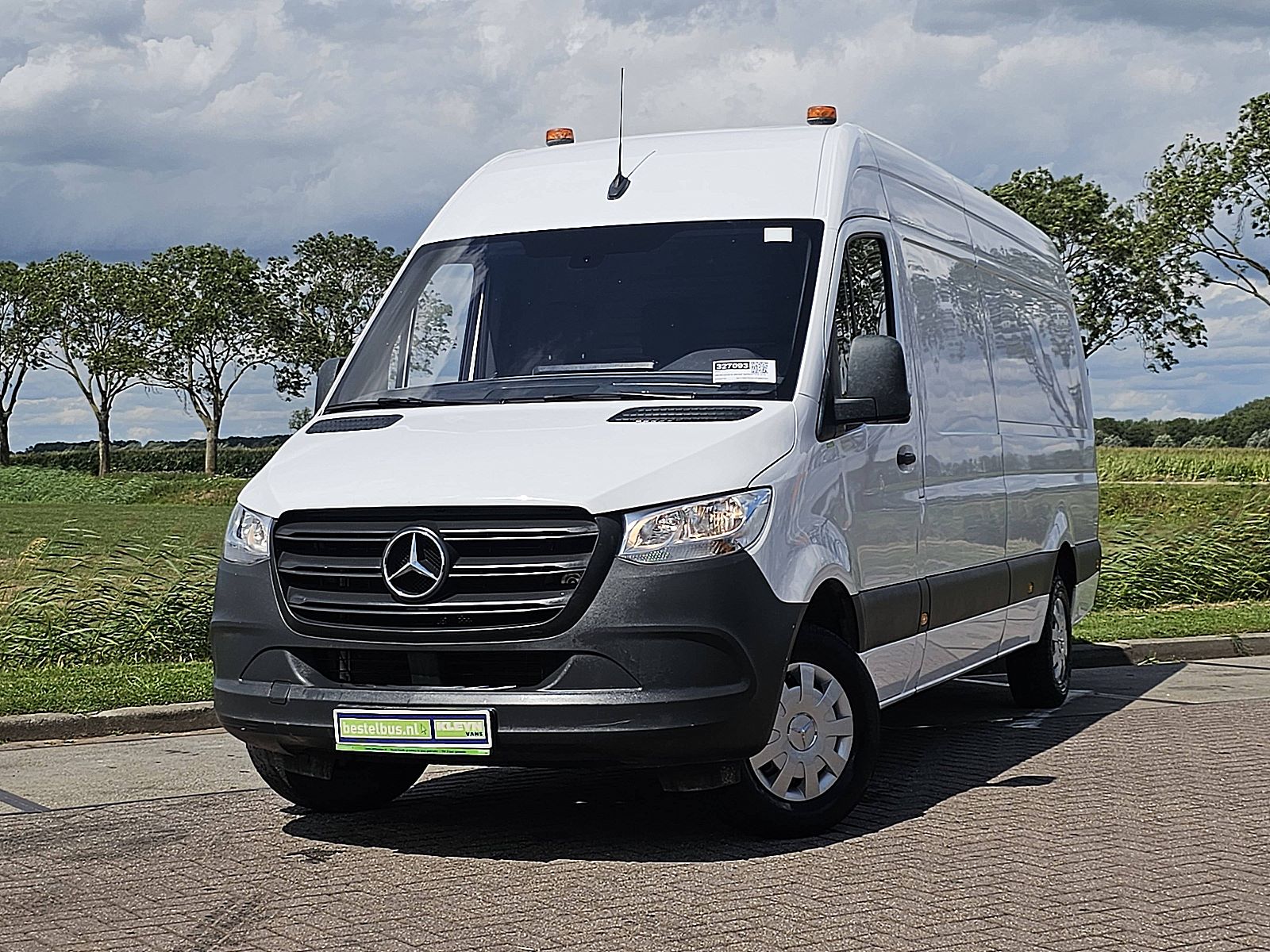 Mercedes-Benz Sprinter – vooraanzicht