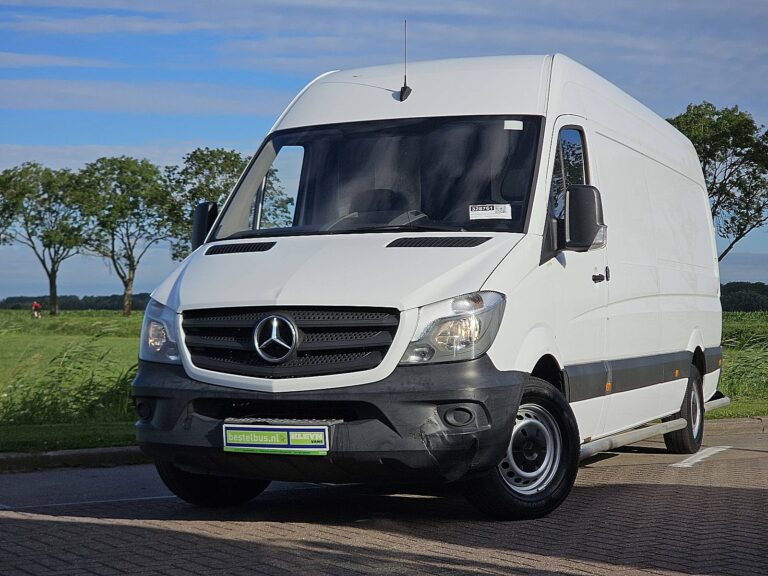 Mercedes-Benz Sprinter financial lease