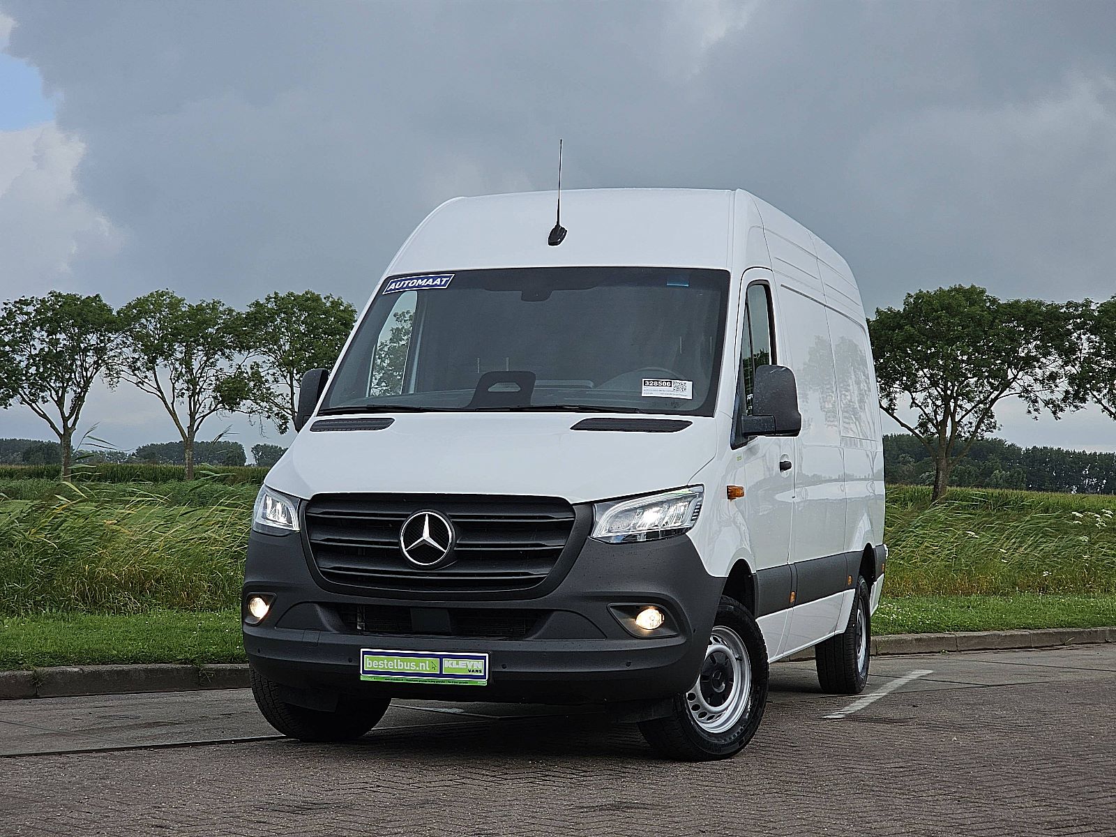 Mercedes-Benz Sprinter – vooraanzicht