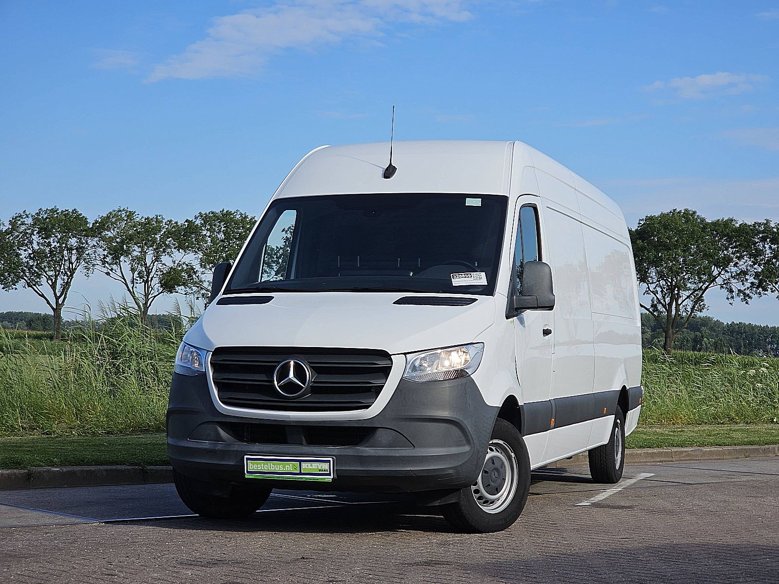 Mercedes-Benz Sprinter – vooraanzicht