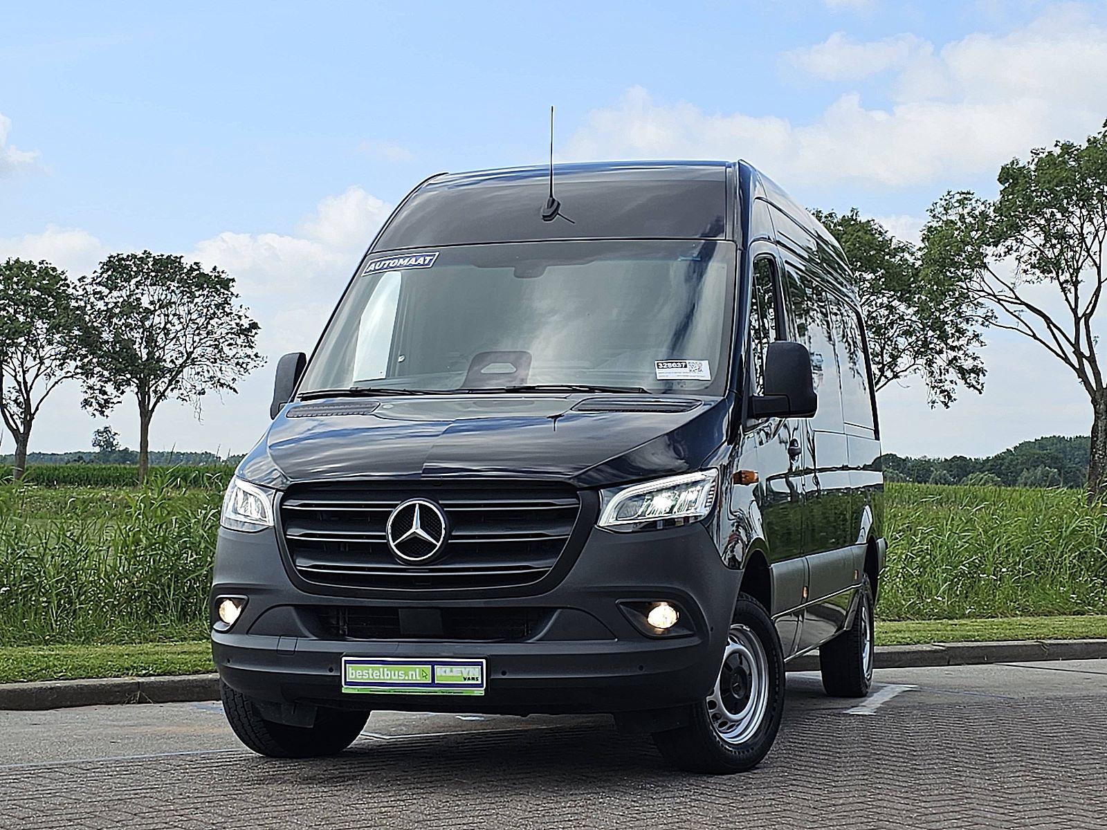 Mercedes-Benz Sprinter – vooraanzicht