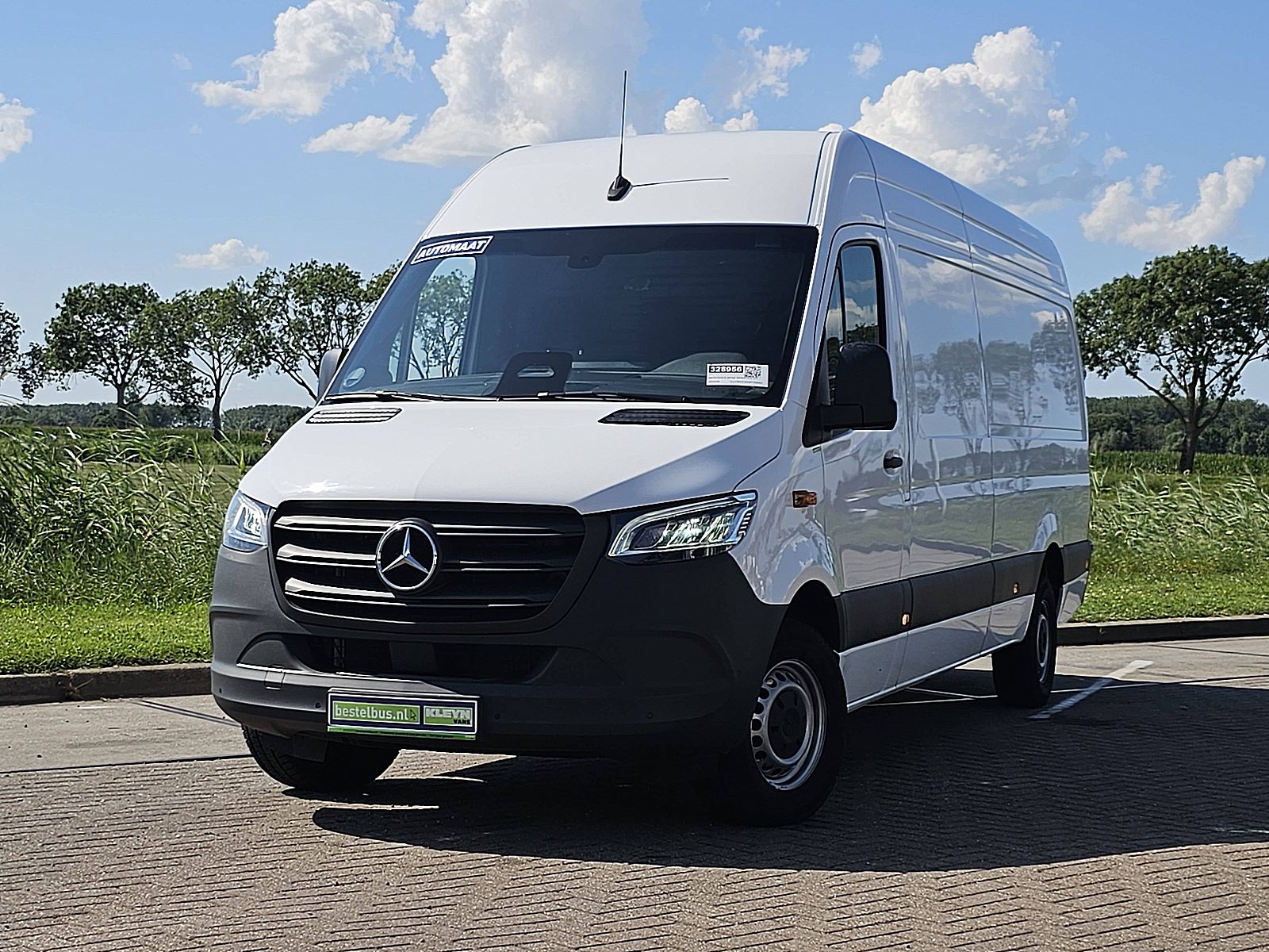 Mercedes-Benz Sprinter – vooraanzicht