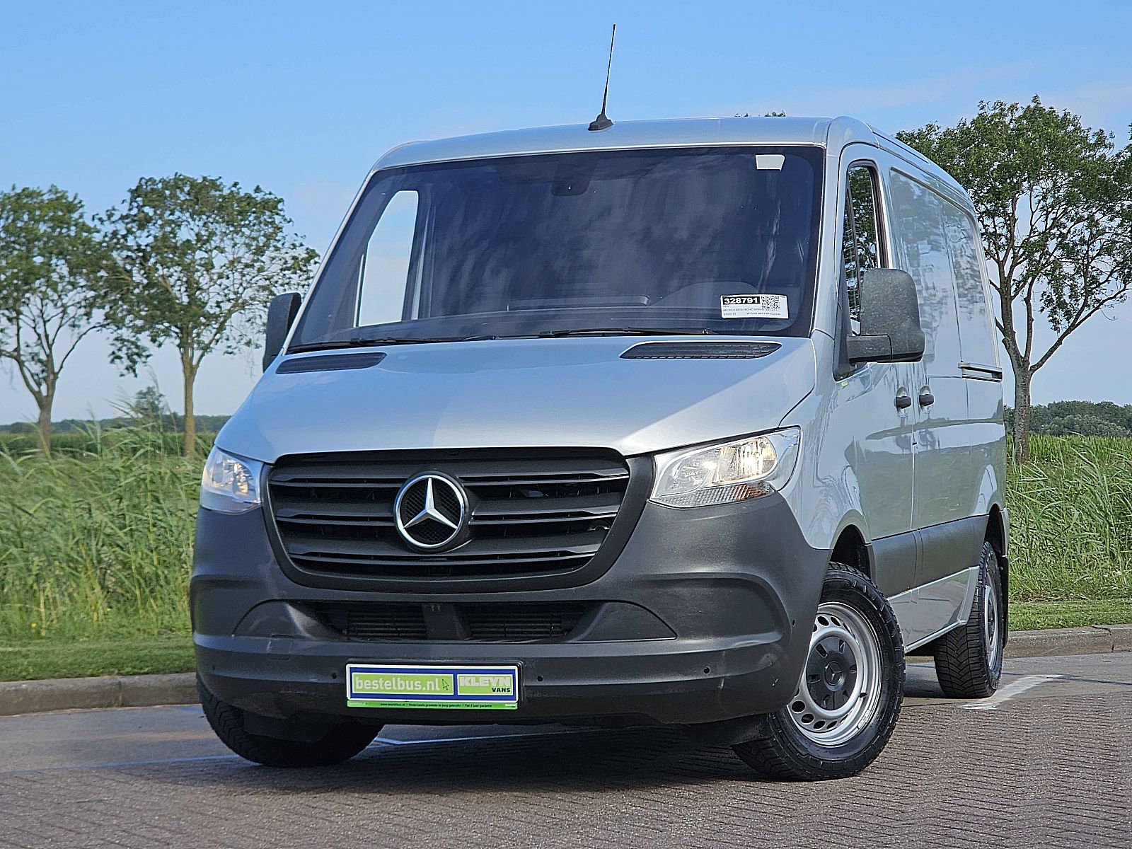 Mercedes-Benz Sprinter – vooraanzicht