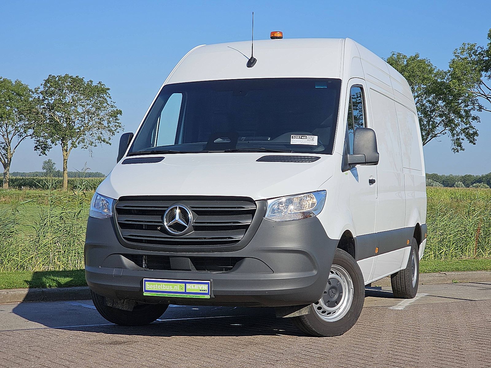 Mercedes-Benz Sprinter – vooraanzicht