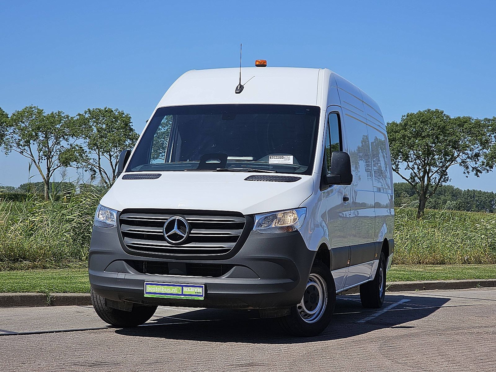 Mercedes-Benz Sprinter – vooraanzicht