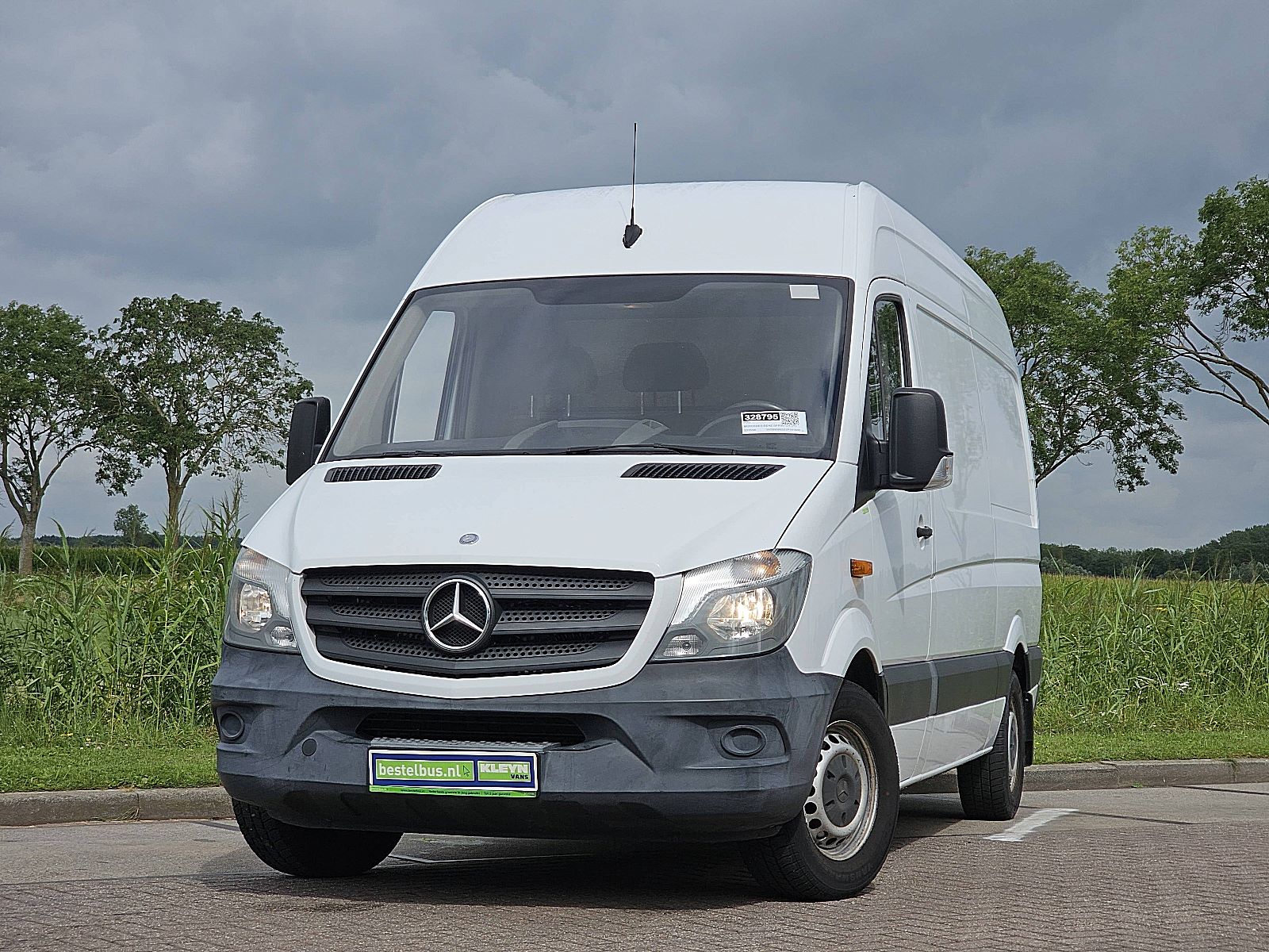Mercedes-Benz Sprinter – vooraanzicht