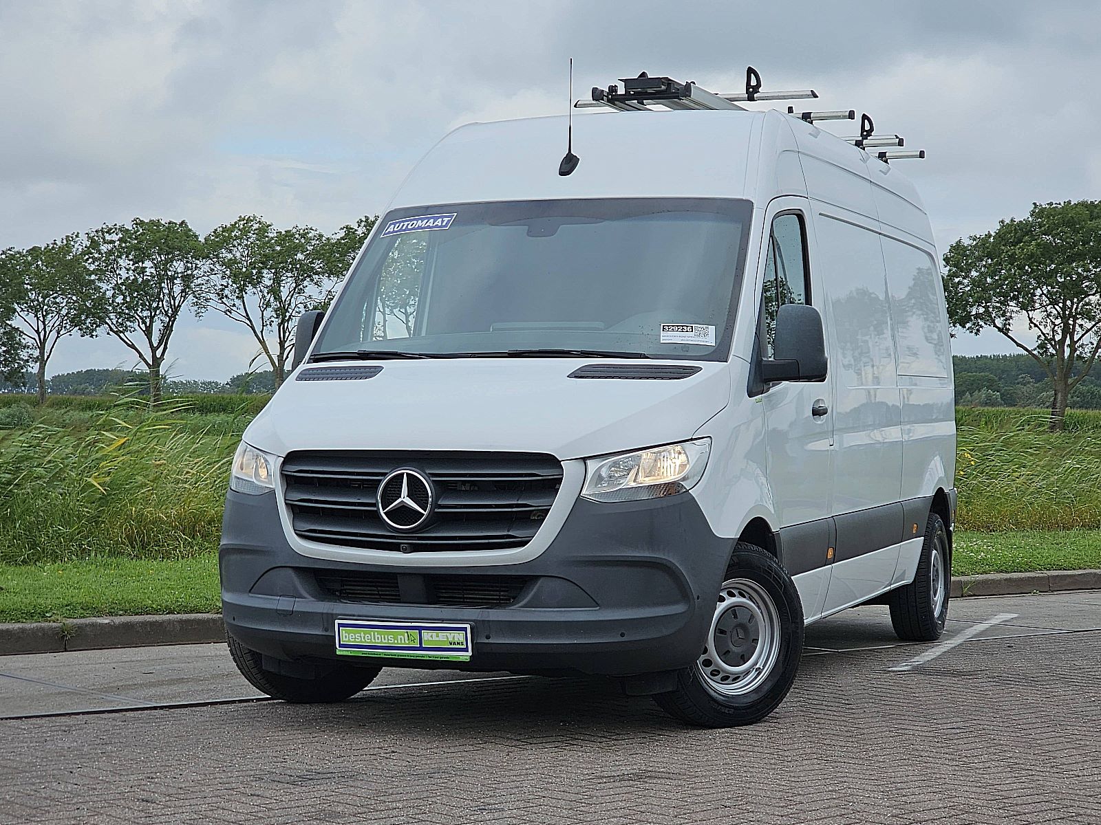 Mercedes-Benz Sprinter – vooraanzicht