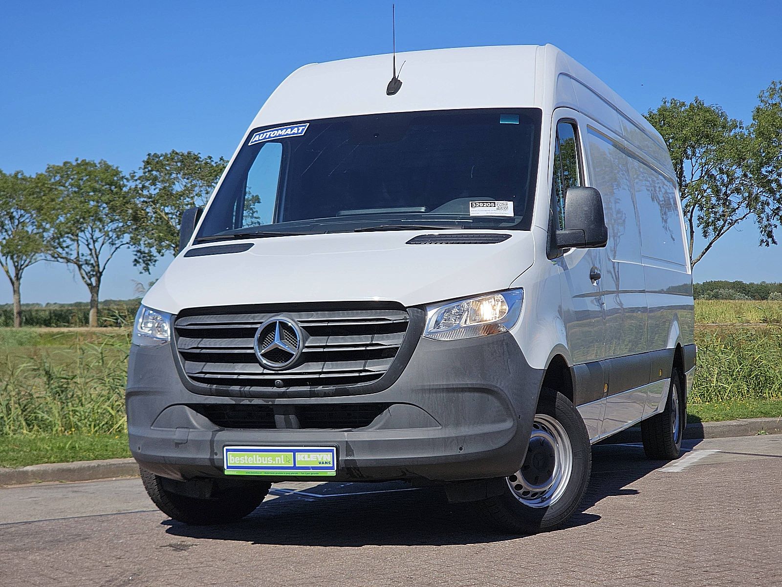 Mercedes-Benz Sprinter – vooraanzicht