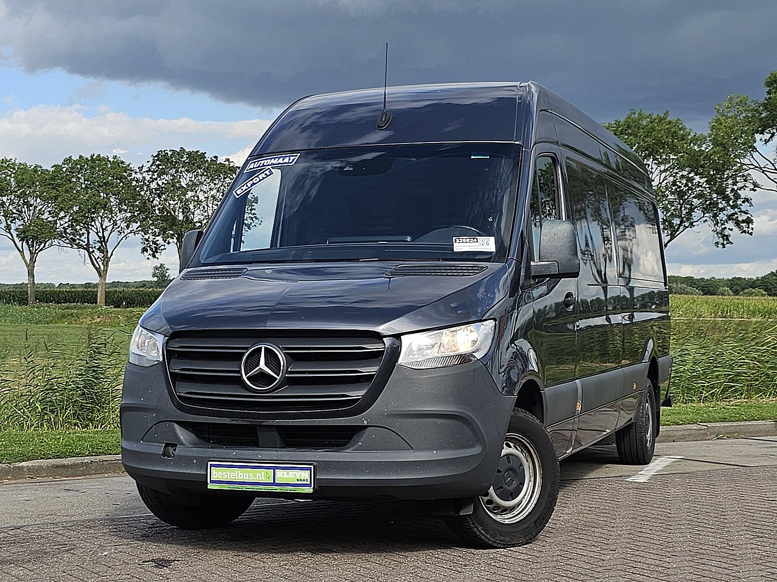 Mercedes-Benz Sprinter – vooraanzicht