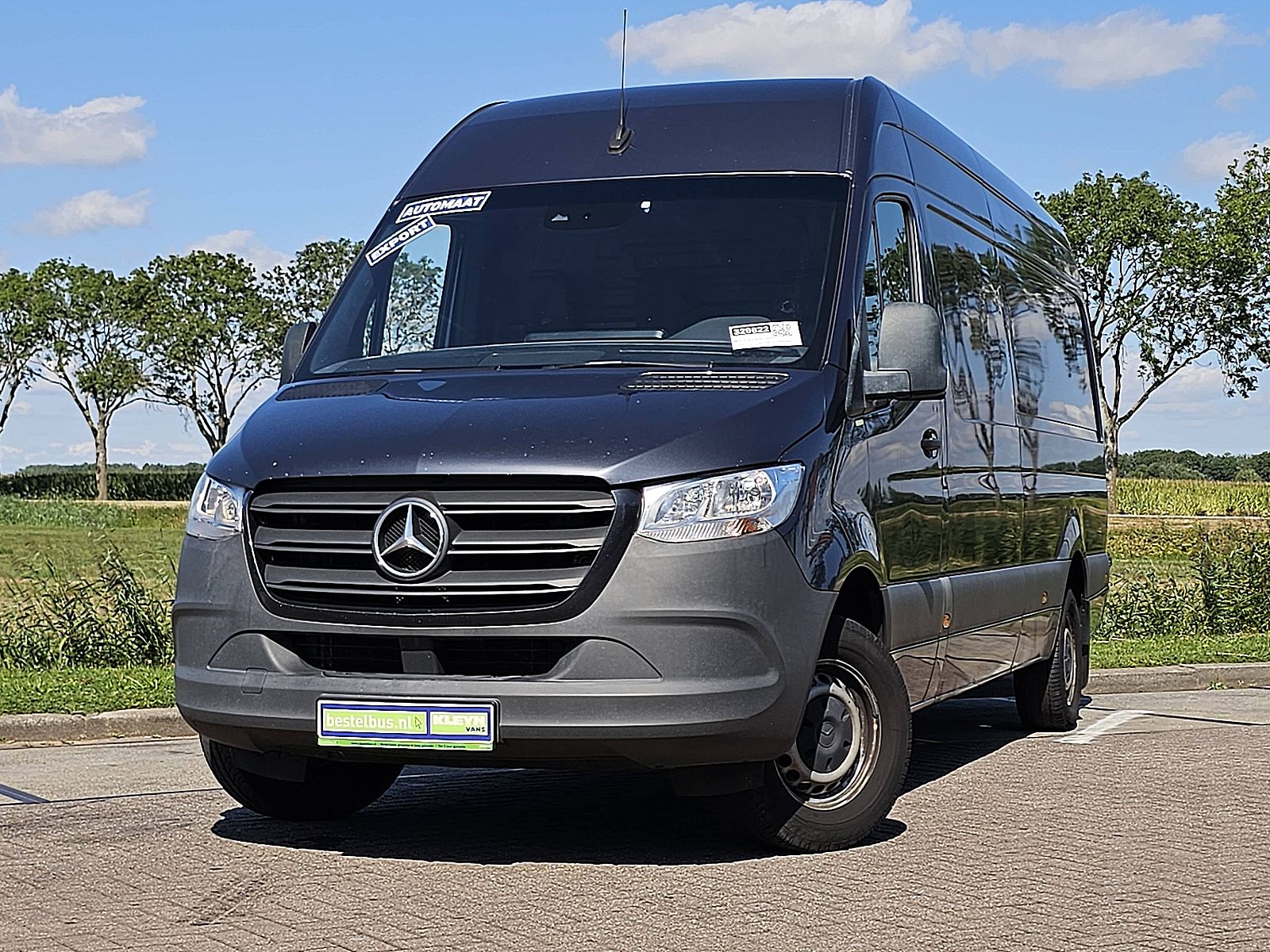 Mercedes-Benz Sprinter – vooraanzicht