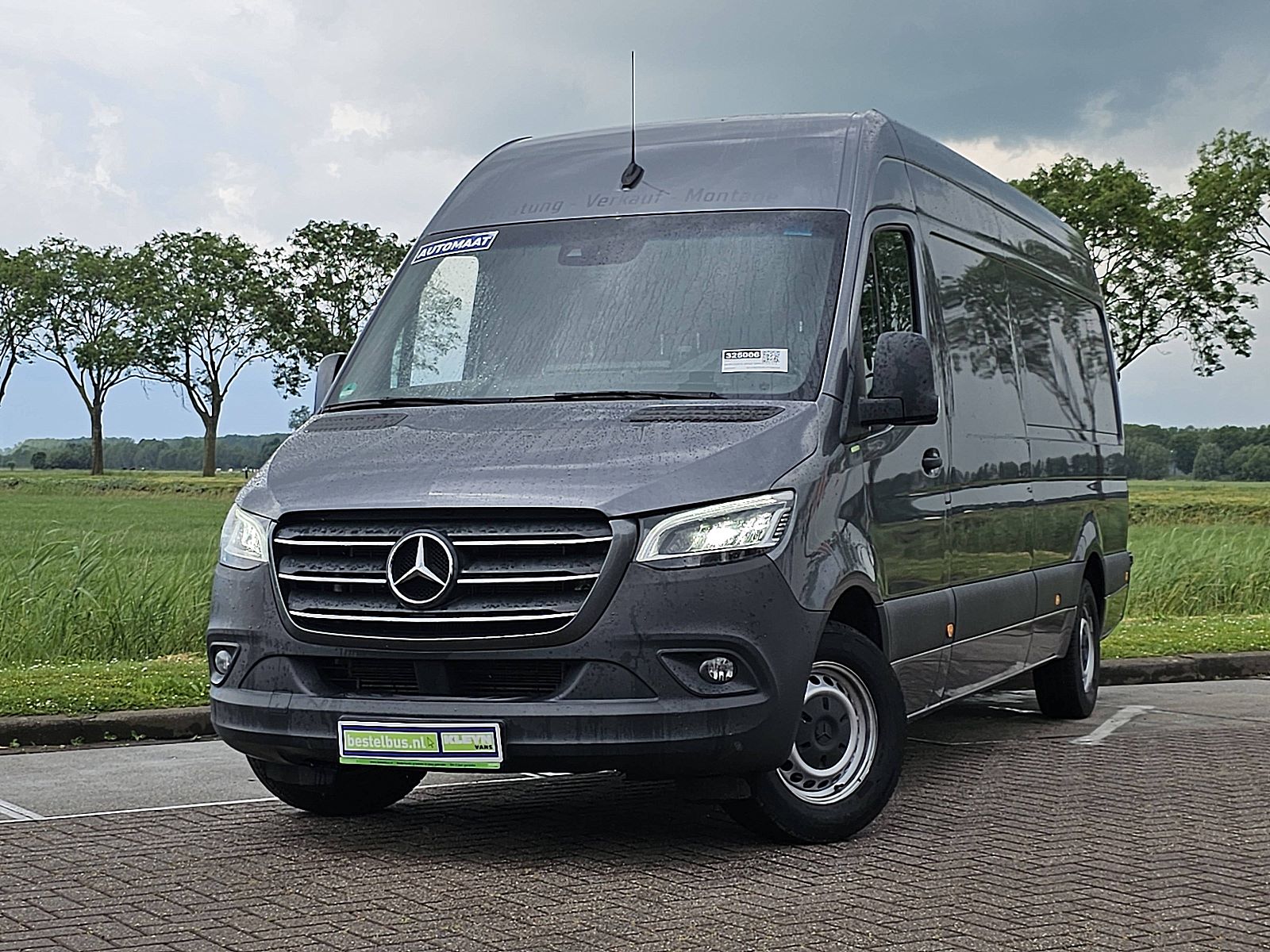 Mercedes-Benz Sprinter – vooraanzicht